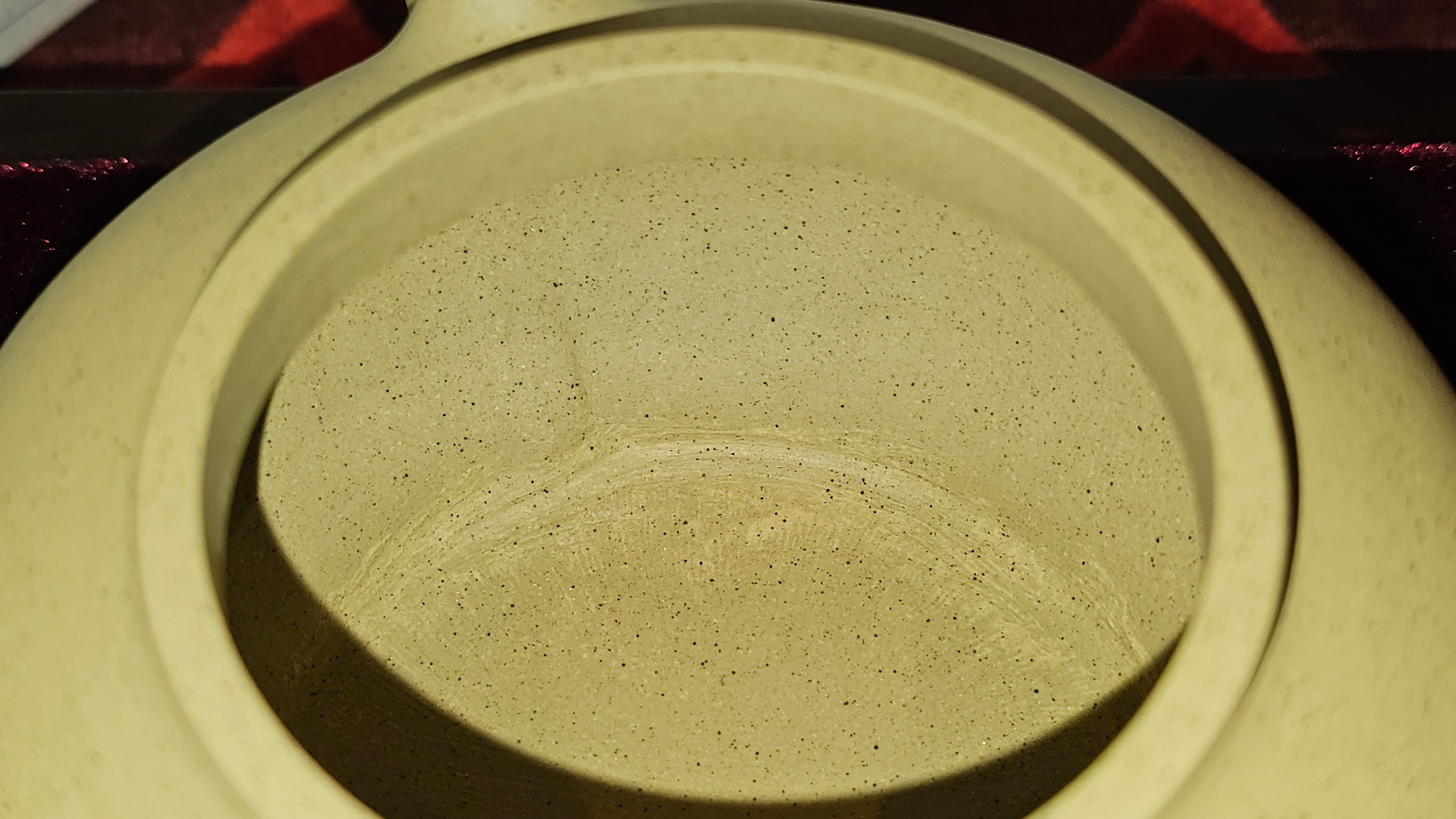 《高耀日》"Gao Yao Ri", Largish ~ 295.3ml, Ben Shan Duan Ni 本山段泥 ~ Crafted by L3A Consummate Master Artist Li Yan Ru 李艳如 ~ Congratulations!to Mr J.G.! 0851hrs 21st Sept 2025, New Orleans! LA!