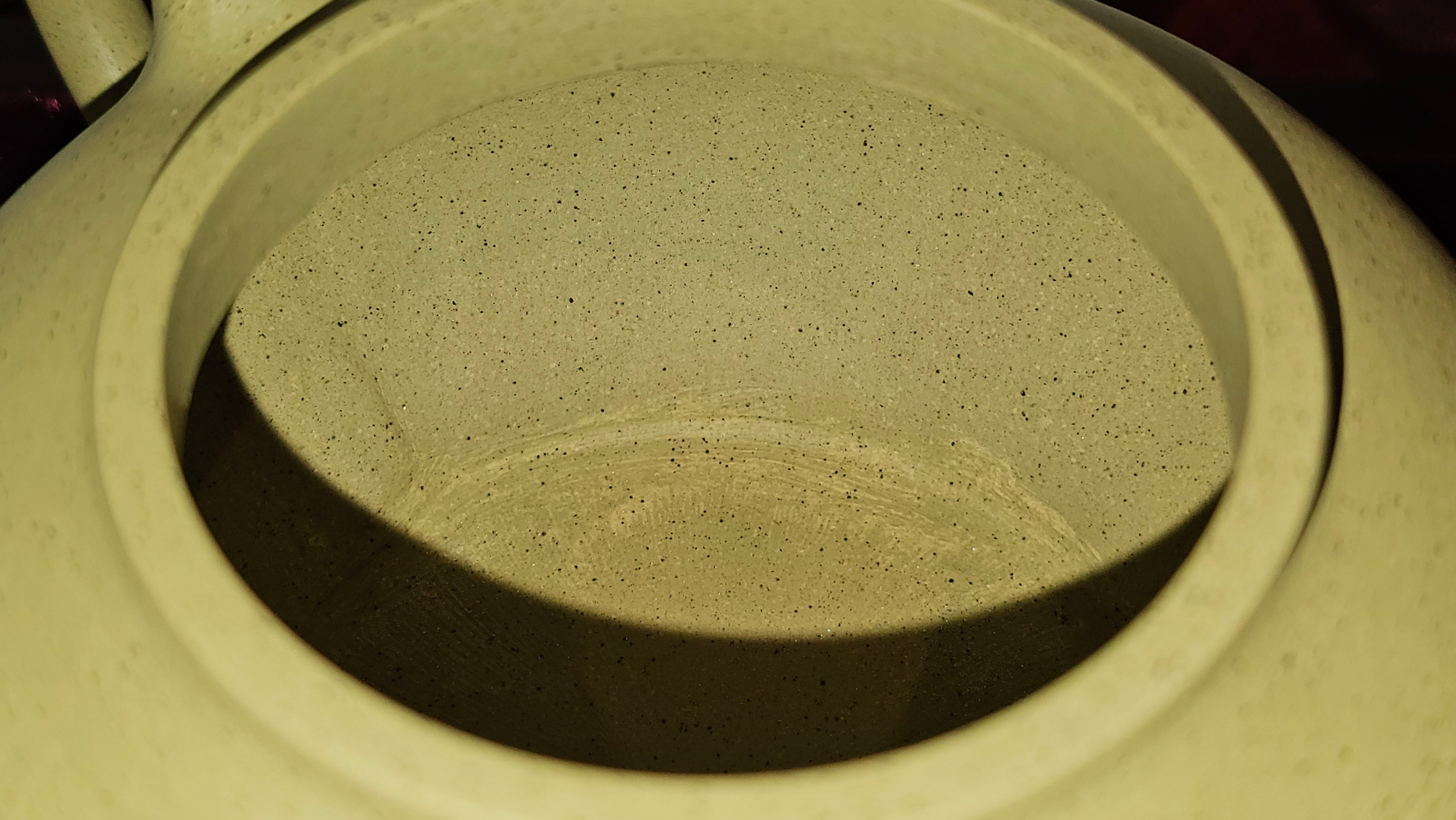 《高耀日》"Gao Yao Ri", Largish ~ 295.3ml, Ben Shan Duan Ni 本山段泥 ~ Crafted by L3A Consummate Master Artist Li Yan Ru 李艳如 ~ Congratulations!to Mr J.G.! 0851hrs 21st Sept 2025, New Orleans! LA!