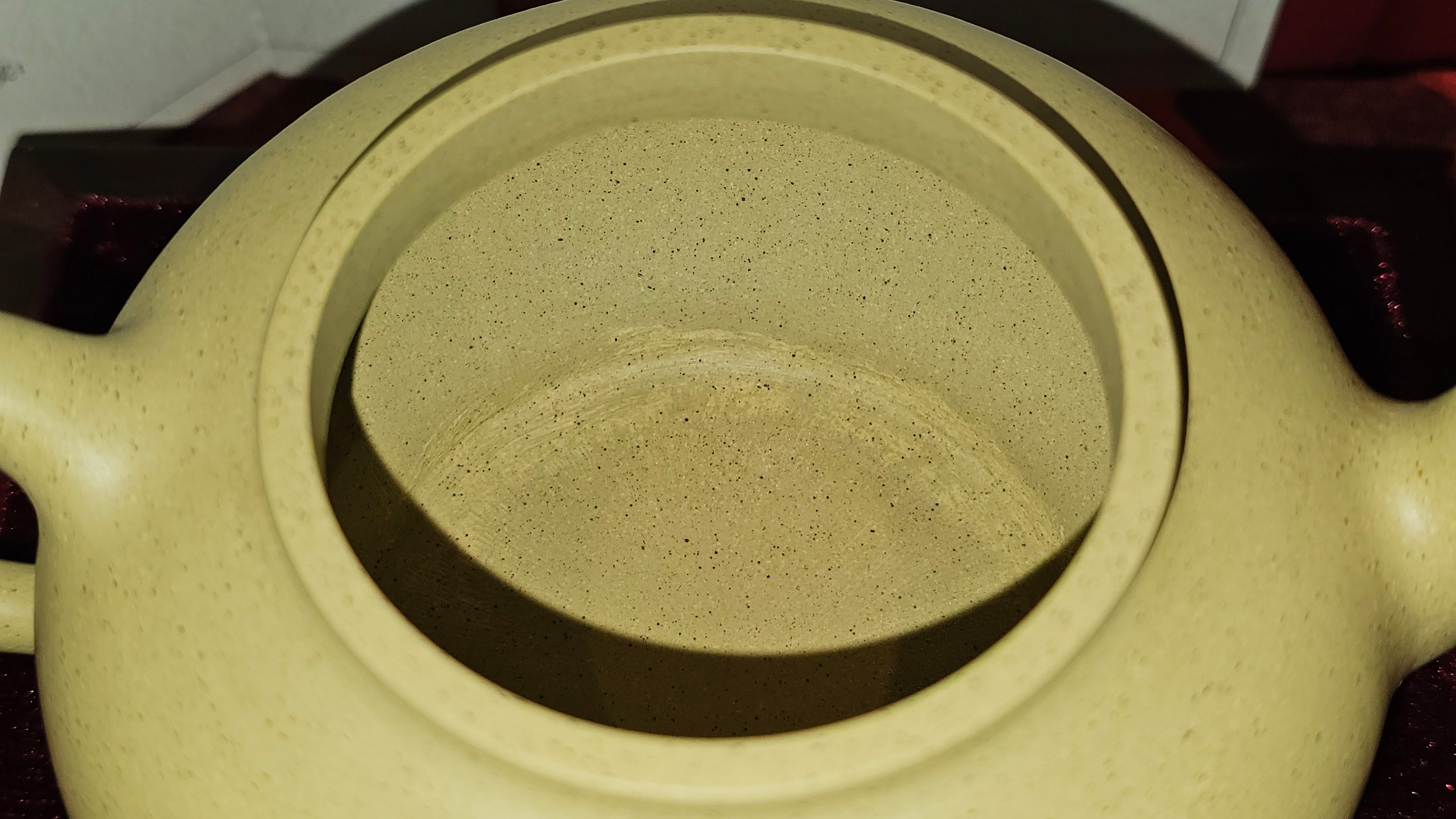 《高耀日》"Gao Yao Ri", Largish ~ 295.3ml, Ben Shan Duan Ni 本山段泥 ~ Crafted by L3A Consummate Master Artist Li Yan Ru 李艳如 ~ Congratulations!to Mr J.G.! 0851hrs 21st Sept 2025, New Orleans! LA!