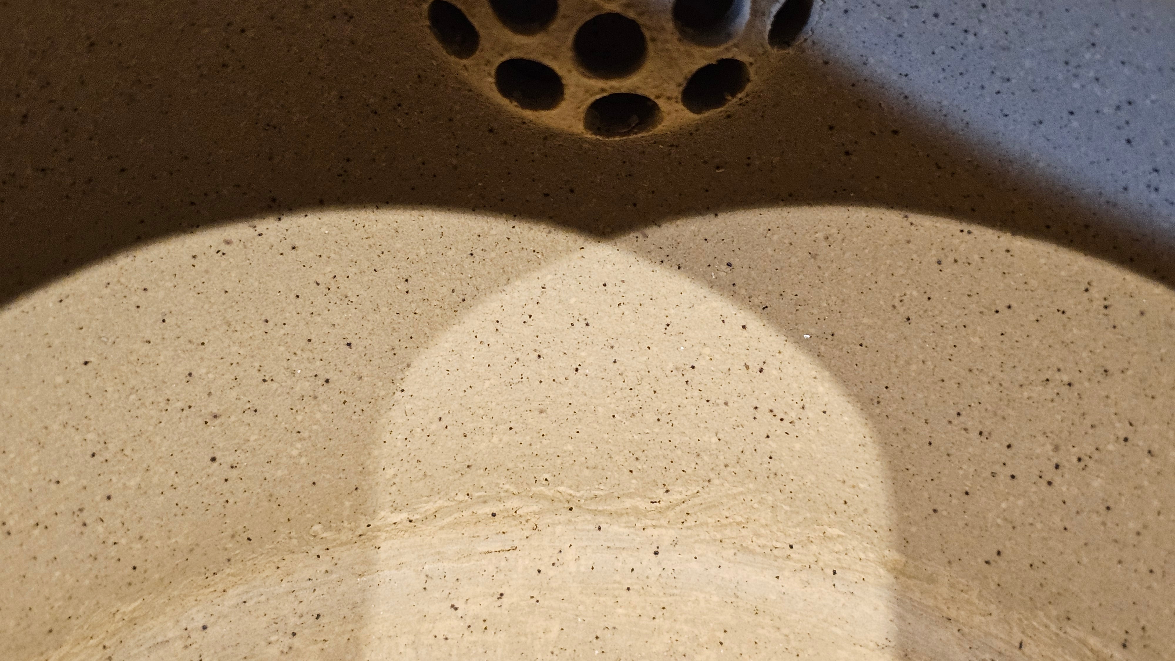 《高耀日》"Gao Yao Ri", Largish ~ 295.3ml, Ben Shan Duan Ni 本山段泥 ~ Crafted by L3A Consummate Master Artist Li Yan Ru 李艳如 ~ Congratulations!to Mr J.G.! 0851hrs 21st Sept 2025, New Orleans! LA!