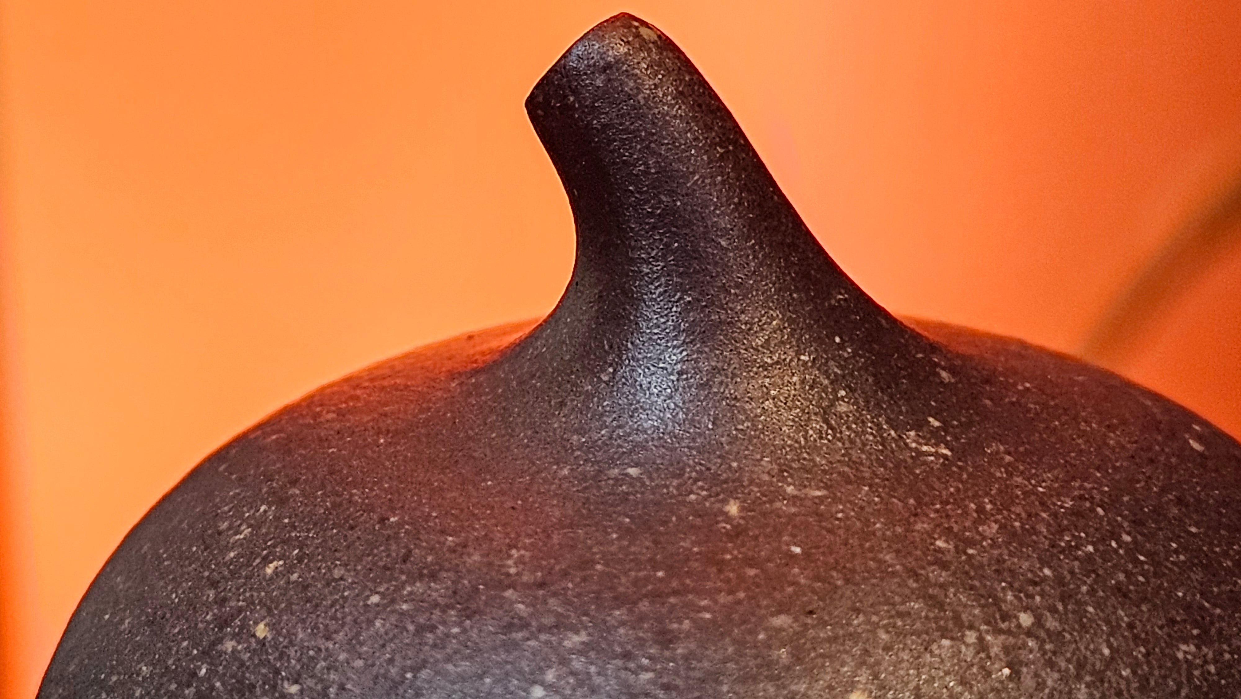 Qie Gua《茄瓜》~ "The Gourd", 153.3ml, Hei Zi Ni 黑紫泥, by our Craftsman Zhang Huan 张欢, Calligraphy and Orchids Engraving by Craftsman Yi Cheng 逸成 Congratulations!to Mr S.S.! 1401hrs 24th Sept 2025! India🇮🇳!