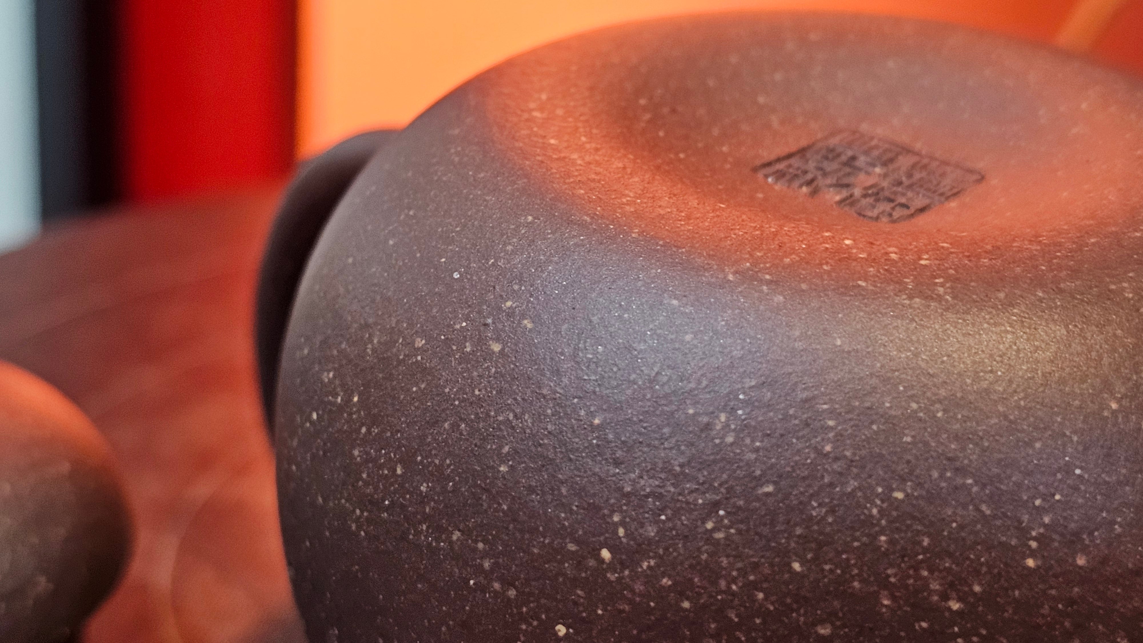 Qie Gua《茄瓜》~ "The Gourd", 153.3ml, Hei Zi Ni 黑紫泥, by our Craftsman Zhang Huan 张欢, Calligraphy and Orchids Engraving by Craftsman Yi Cheng 逸成 Congratulations!to Mr S.S.! 1401hrs 24th Sept 2025! India🇮🇳!