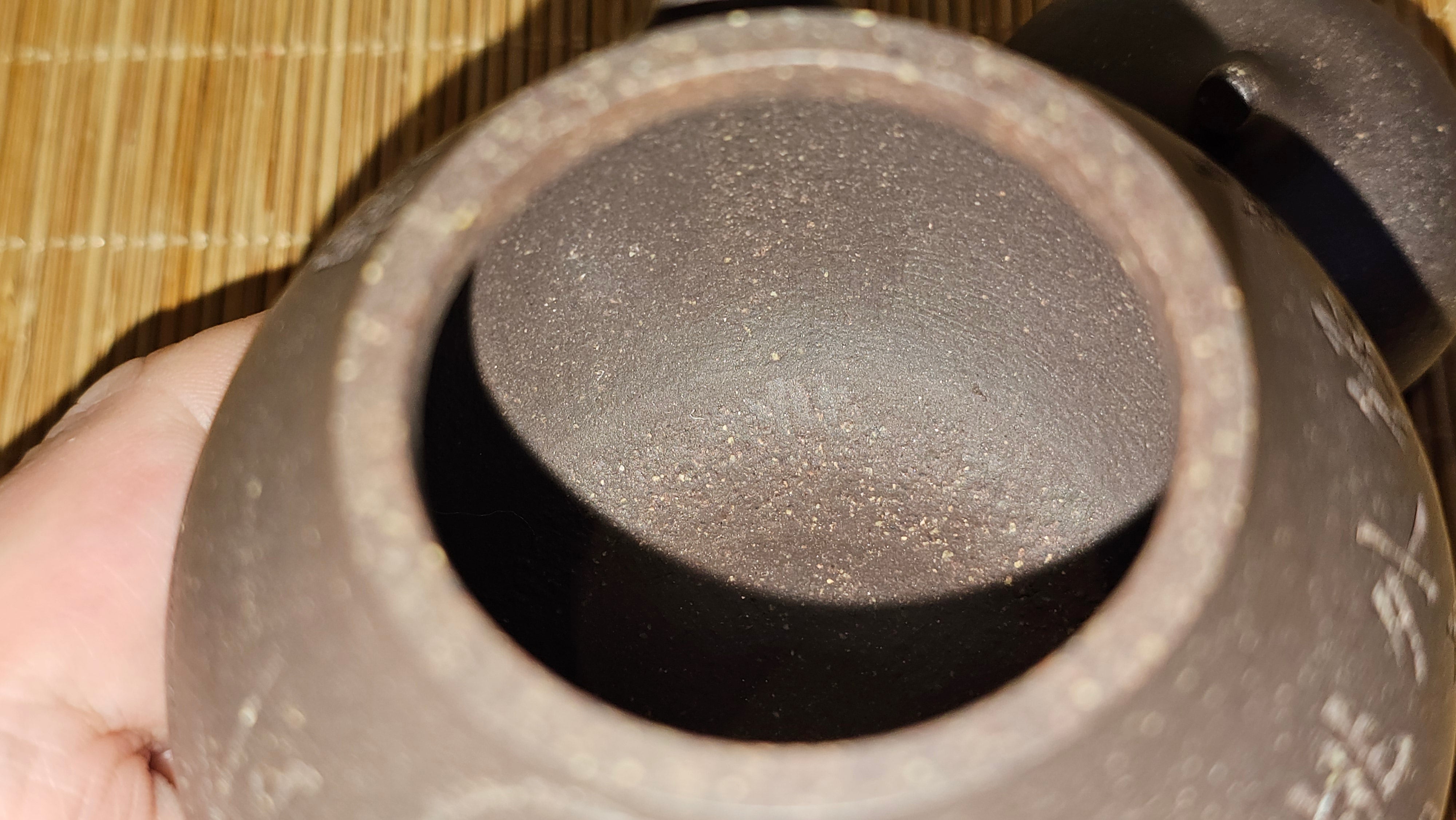 Qie Gua《茄瓜》~ "The Gourd", 153.3ml, Hei Zi Ni 黑紫泥, by our Craftsman Zhang Huan 张欢, Calligraphy and Orchids Engraving by Craftsman Yi Cheng 逸成 Congratulations!to Mr S.S.! 1401hrs 24th Sept 2025! India🇮🇳!