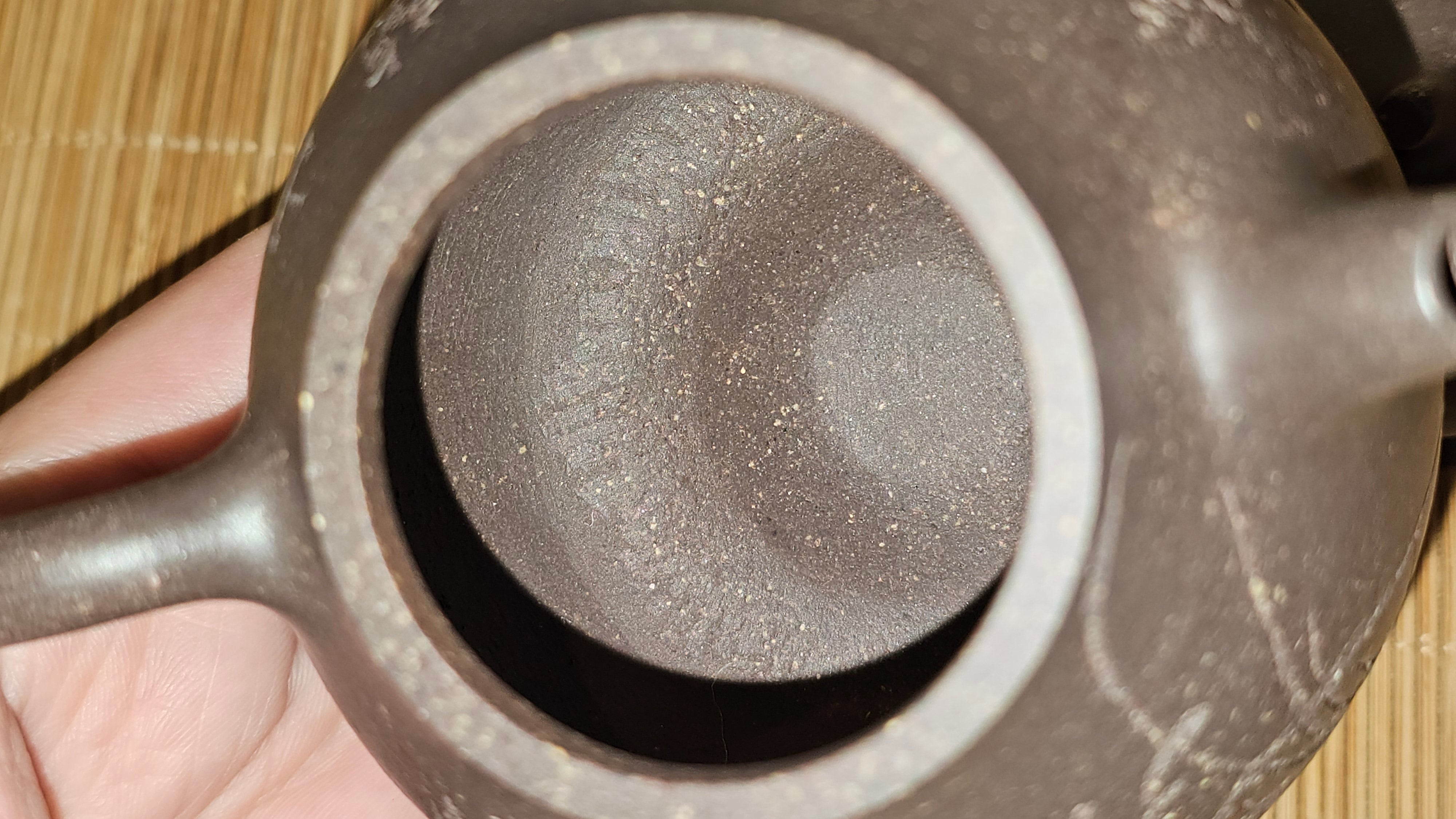 Qie Gua《茄瓜》~ "The Gourd", 153.3ml, Hei Zi Ni 黑紫泥, by our Craftsman Zhang Huan 张欢, Calligraphy and Orchids Engraving by Craftsman Yi Cheng 逸成 Congratulations!to Mr S.S.! 1401hrs 24th Sept 2025! India🇮🇳!