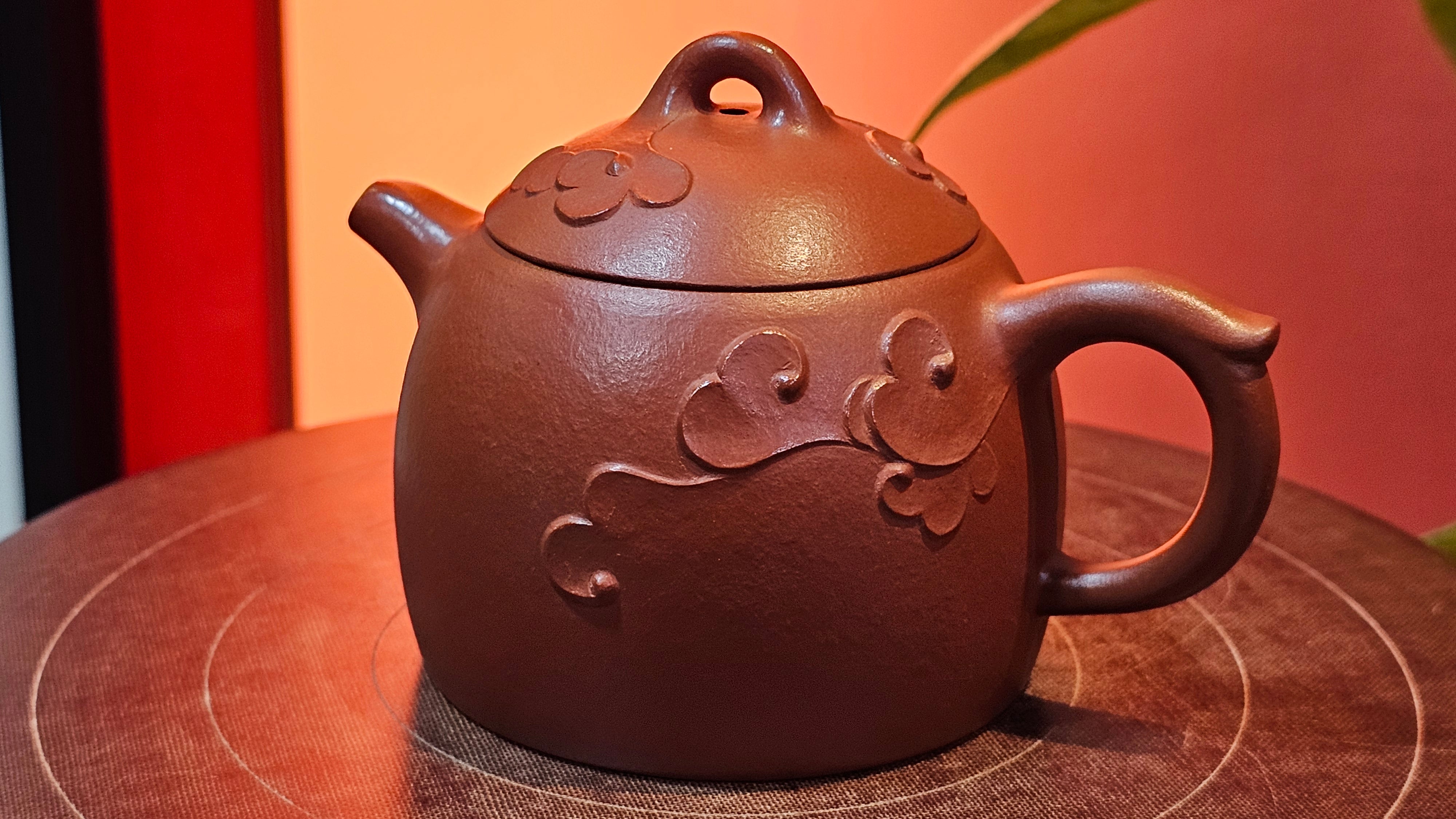 Mini! Qin Quan 秦权, with Oriental Clouds Embellishments 云朵贴花工艺, 120.8ml, Xiao Mei Yao Zhu Ni 小煤窑朱泥, by Craftsman Chen Yue Fei 陈跃飞 ~!Congratulations to Mr J.M.! 0725hrs 9th Oct 2025, Roanoke! VA.