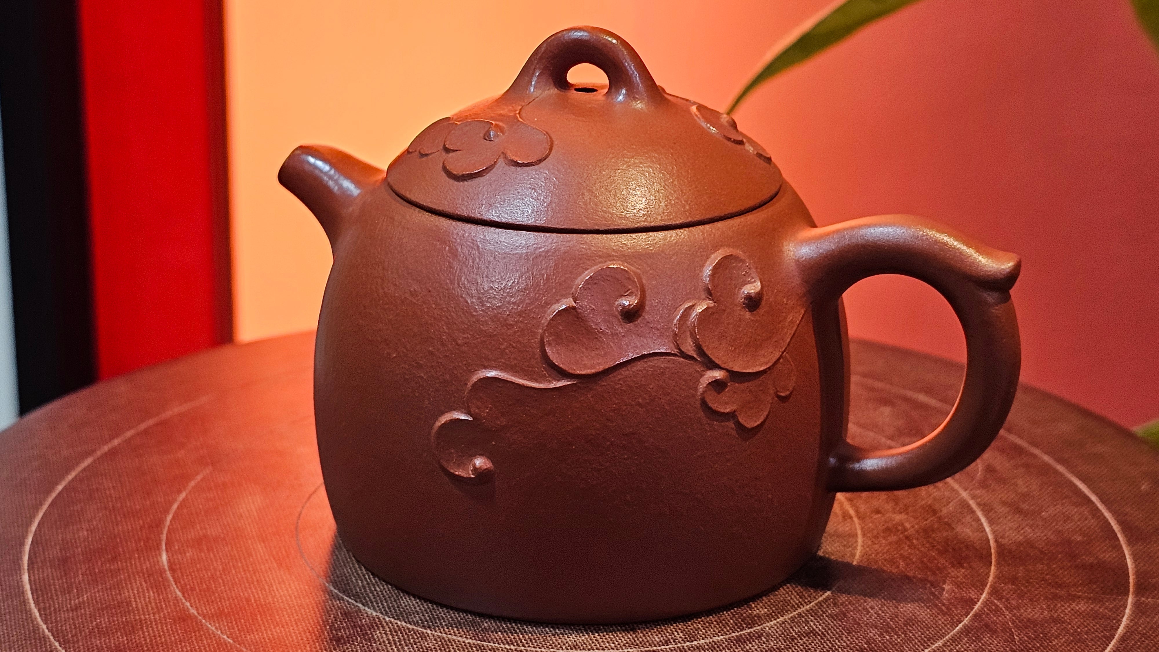 Mini! Qin Quan 秦权, with Oriental Clouds Embellishments 云朵贴花工艺, 120.8ml, Xiao Mei Yao Zhu Ni 小煤窑朱泥, by Craftsman Chen Yue Fei 陈跃飞 ~!Congratulations to Mr J.M.! 0725hrs 9th Oct 2025, Roanoke! VA.