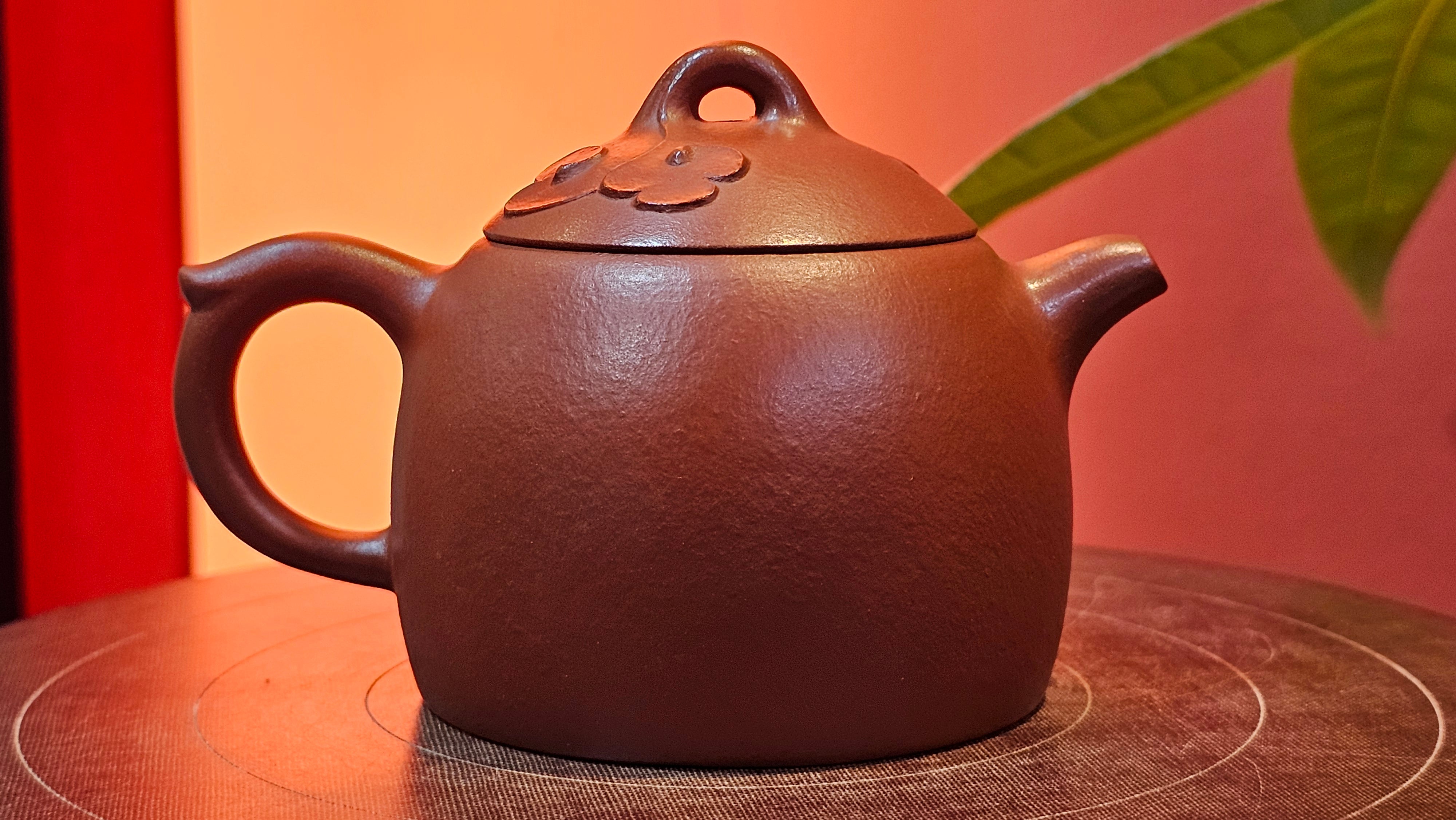 Mini! Qin Quan 秦权, with Oriental Clouds Embellishments 云朵贴花工艺, 120.8ml, Xiao Mei Yao Zhu Ni 小煤窑朱泥, by Craftsman Chen Yue Fei 陈跃飞 ~!Congratulations to Mr J.M.! 0725hrs 9th Oct 2025, Roanoke! VA.