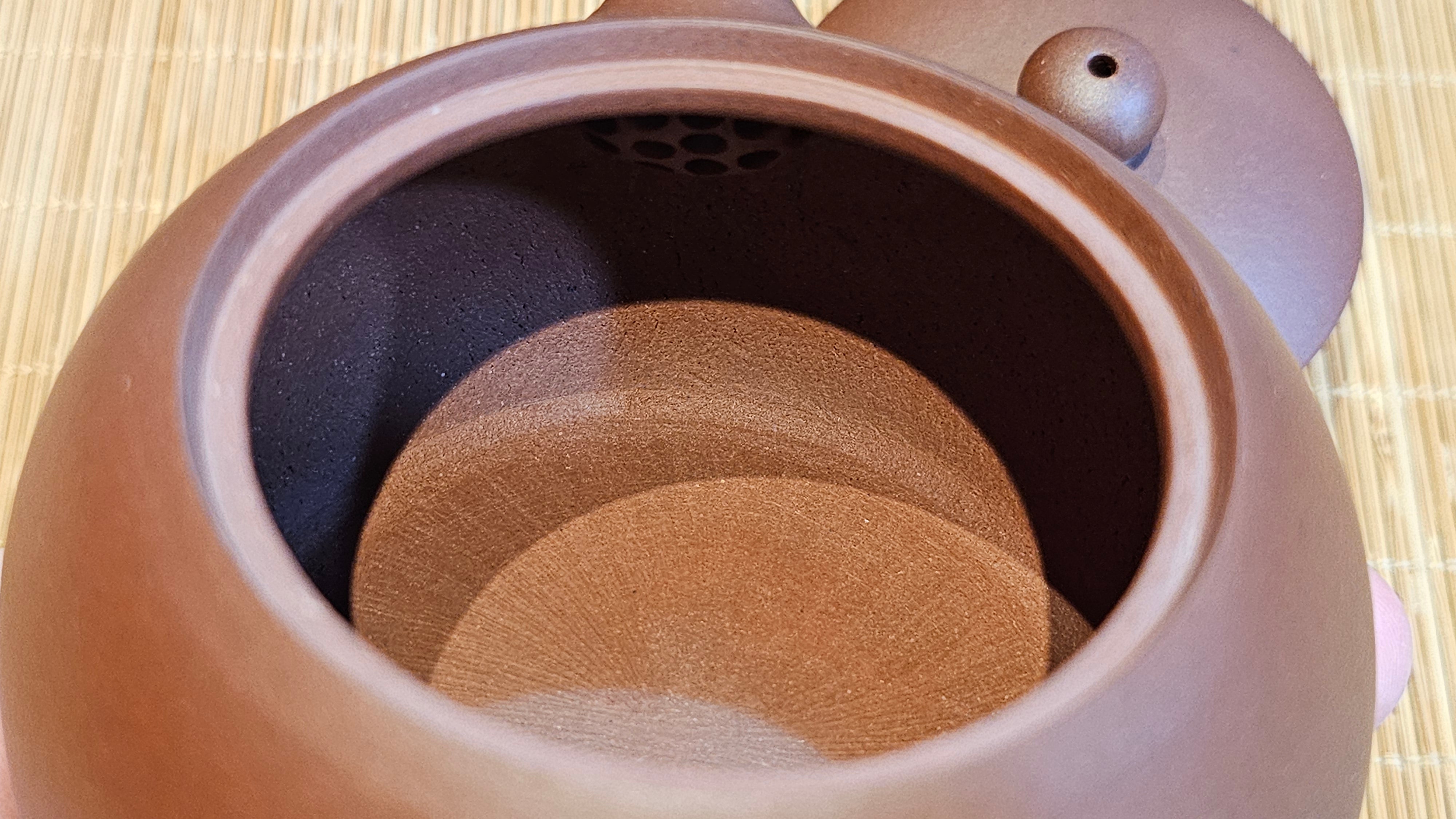 Xi Shi 西施, 205.3ml, Di Cao Qing Zi Ni 底槽青紫泥, by Craftsman Gu Xiao Ming 顾小明 ~ Congratulations to Mr E.A.! 1545hrs 4th Oct 2025, Colorado Springs! CO.