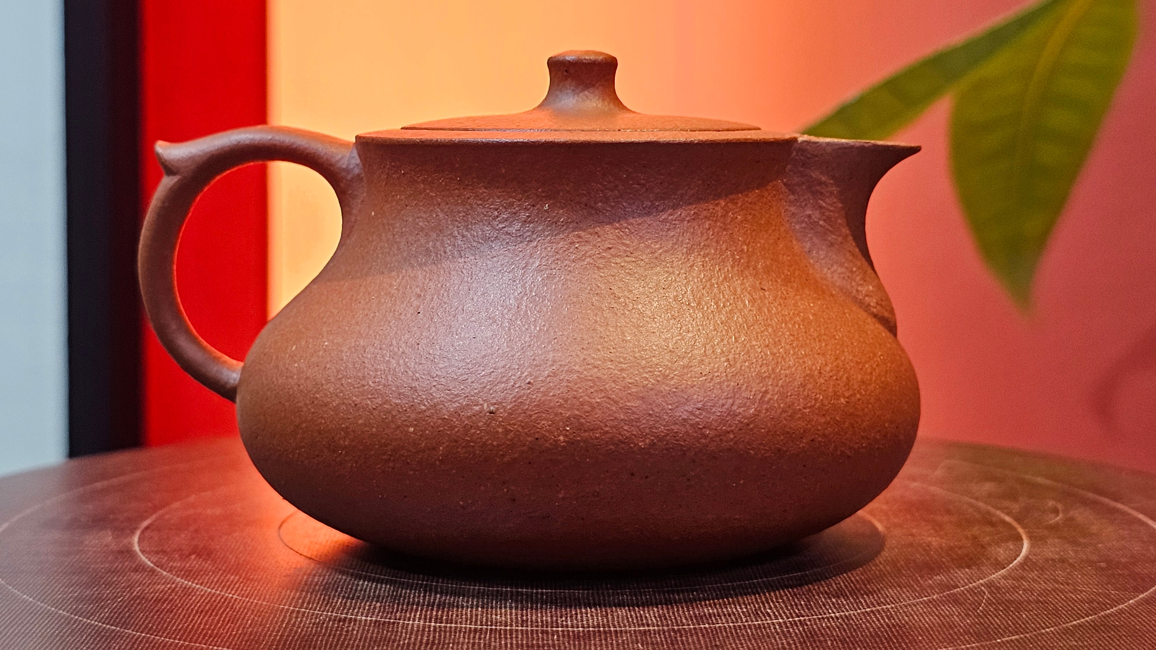 Le Rong 乐荣, 126.6ml, rare Zhu Sha 朱砂 (highest granularity form of ZhuNi), by Craftsman Gu Xiao Ming 顾小明 ~ Congratulations to Mr J.S.! 1223hrs 26th Sept 2025, Chicago! IL!