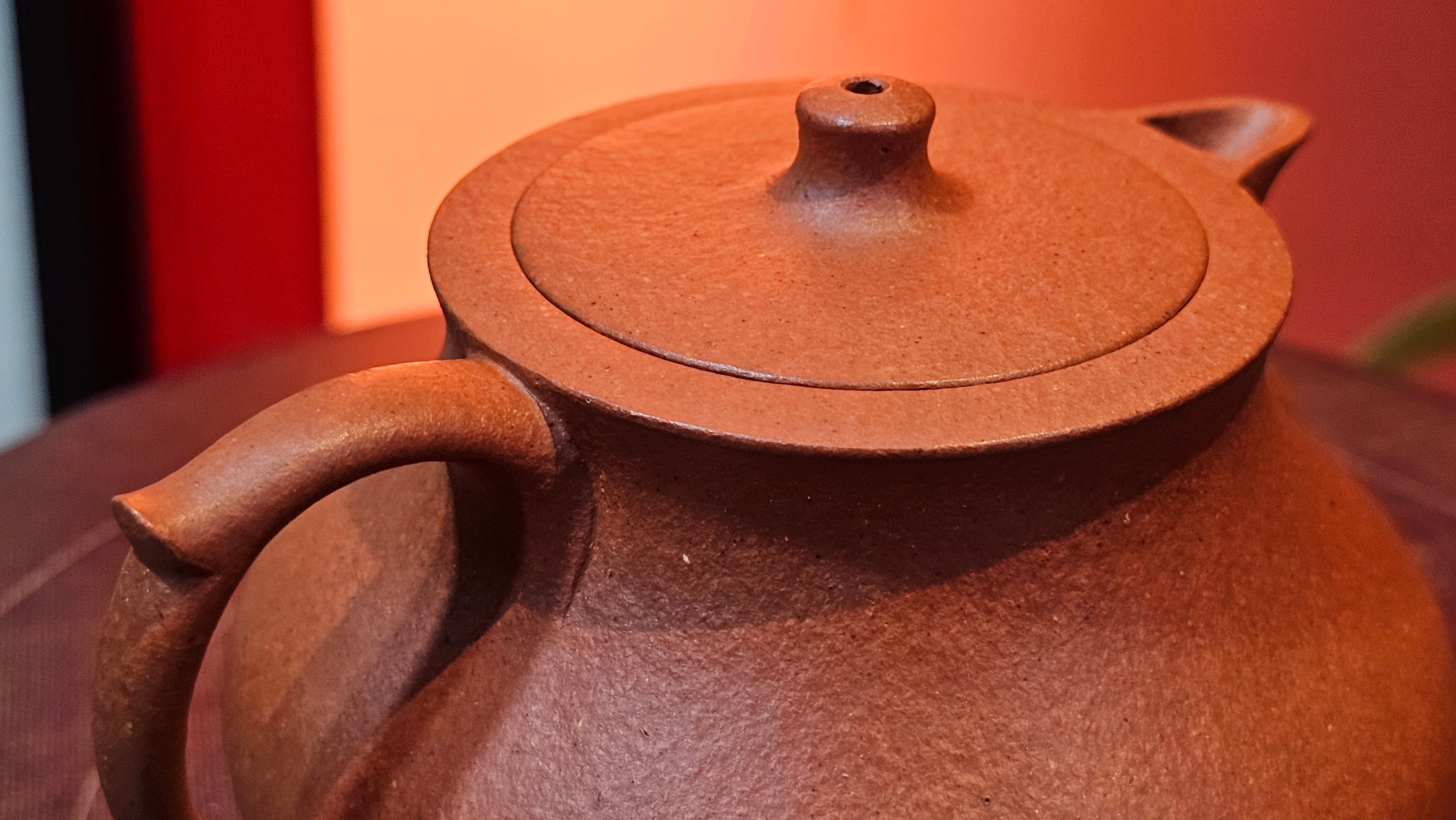 Le Rong 乐荣, 126.6ml, rare Zhu Sha 朱砂 (highest granularity form of ZhuNi), by Craftsman Gu Xiao Ming 顾小明 ~ Congratulations to Mr J.S.! 1223hrs 26th Sept 2025, Chicago! IL!