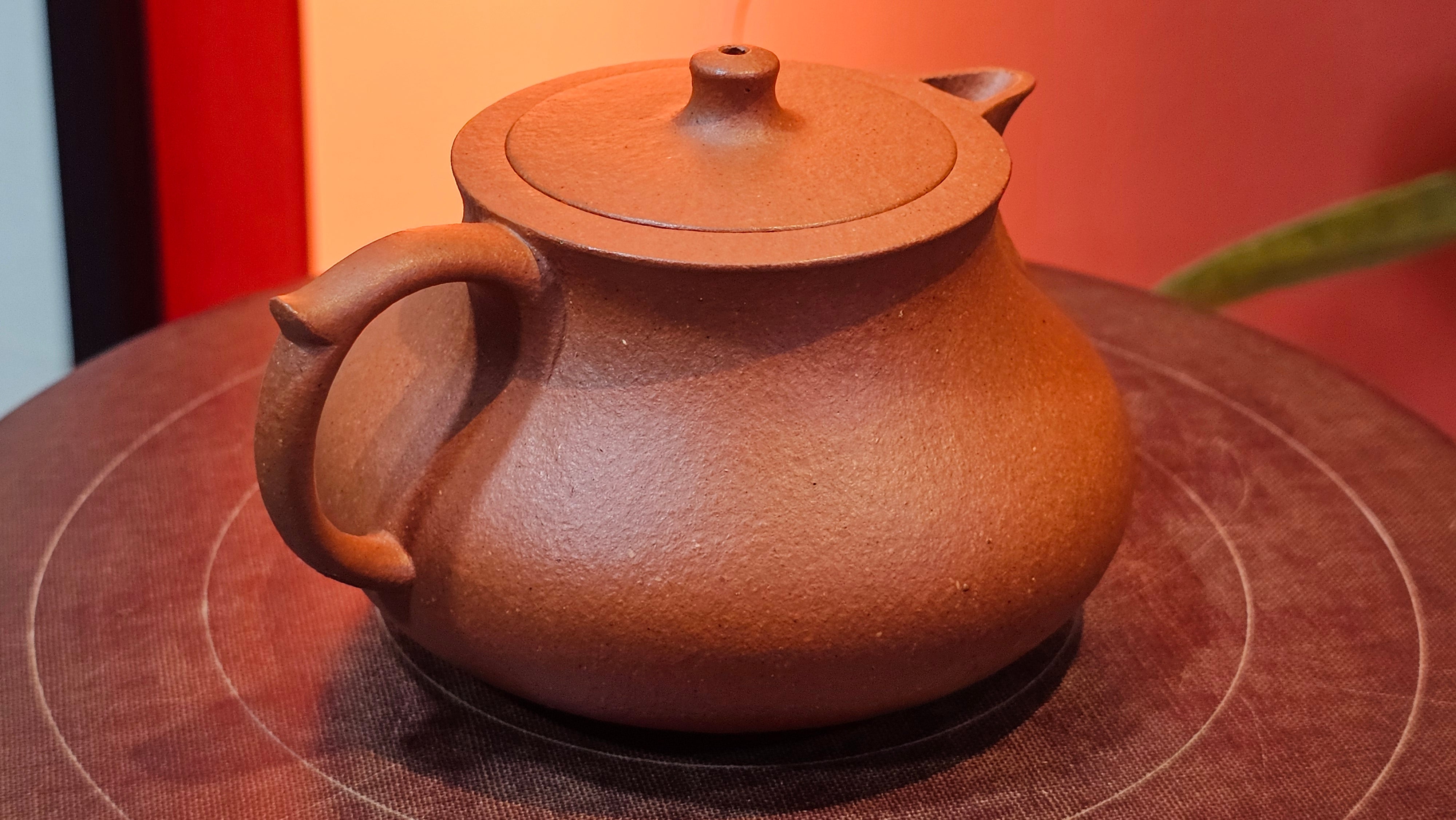 Le Rong 乐荣, 126.6ml, rare Zhu Sha 朱砂 (highest granularity form of ZhuNi), by Craftsman Gu Xiao Ming 顾小明 ~ Congratulations to Mr J.S.! 1223hrs 26th Sept 2025, Chicago! IL!