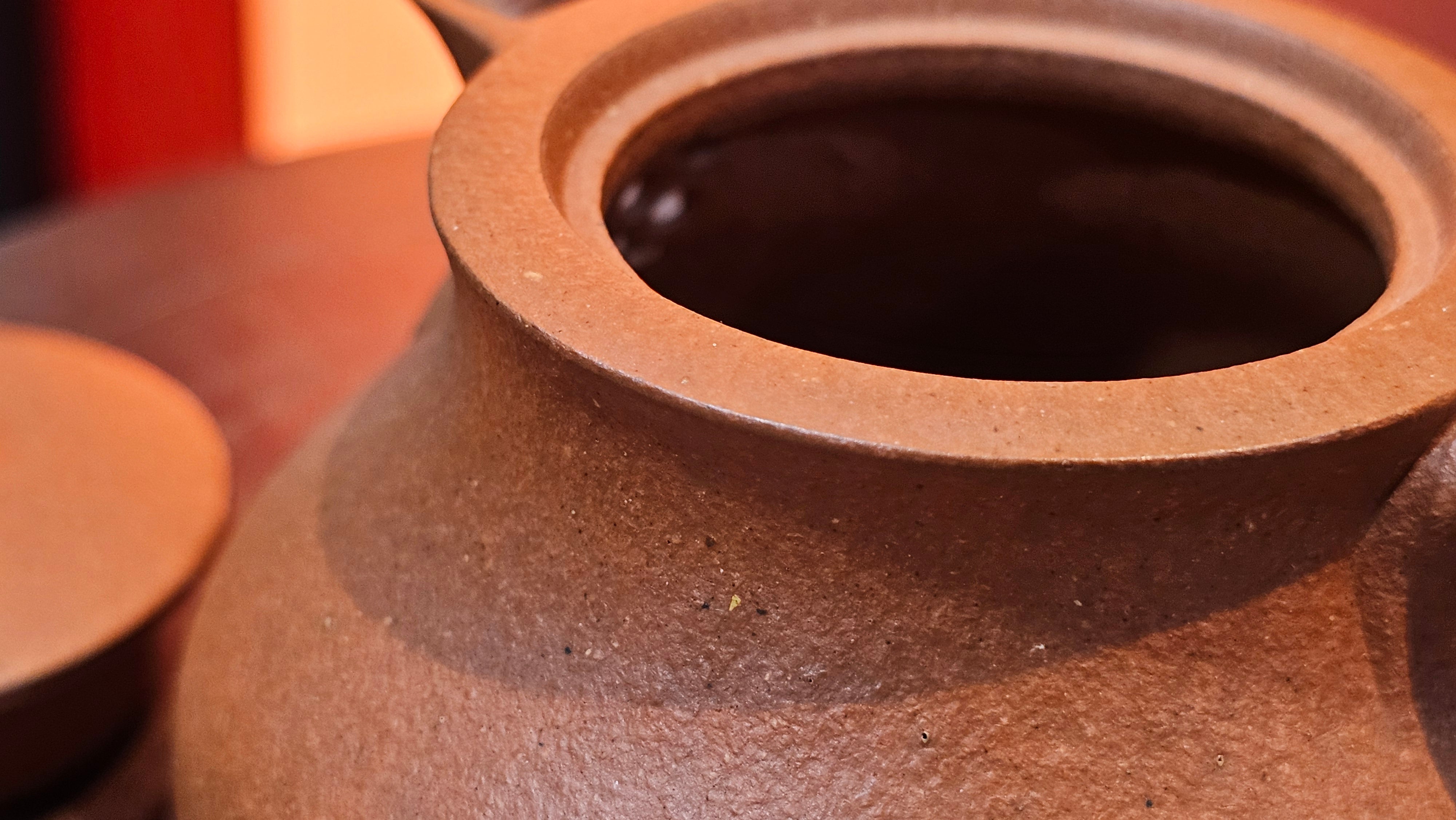 Le Rong 乐荣, 126.6ml, rare Zhu Sha 朱砂 (highest granularity form of ZhuNi), by Craftsman Gu Xiao Ming 顾小明 ~ Congratulations to Mr J.S.! 1223hrs 26th Sept 2025, Chicago! IL!