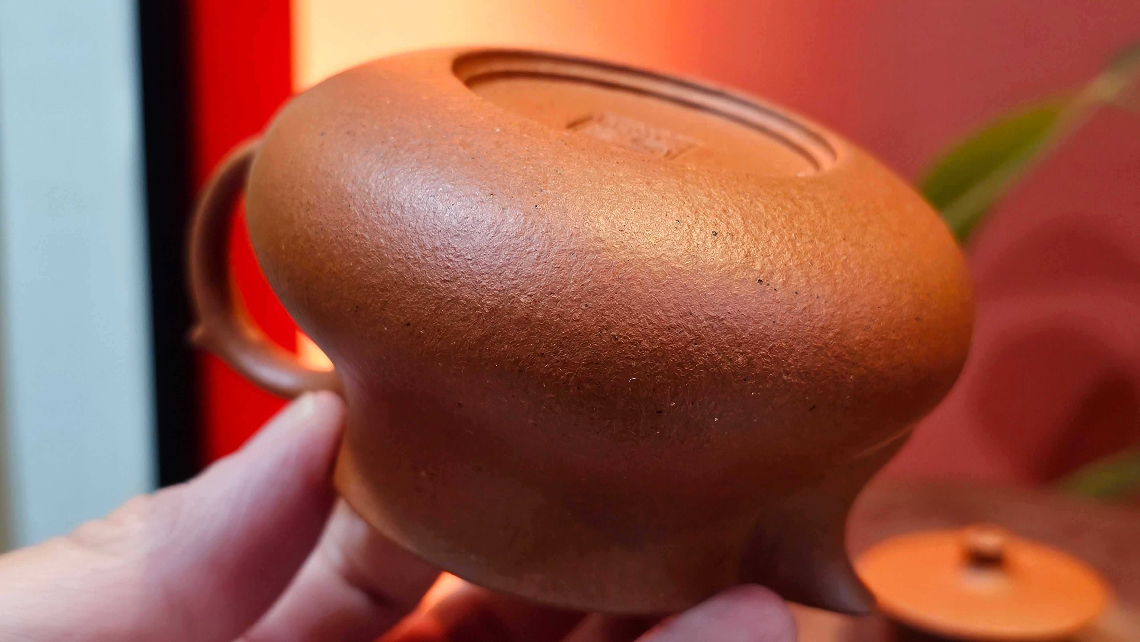 Le Rong 乐荣, 126.6ml, rare Zhu Sha 朱砂 (highest granularity form of ZhuNi), by Craftsman Gu Xiao Ming 顾小明 ~ Congratulations to Mr J.S.! 1223hrs 26th Sept 2025, Chicago! IL!