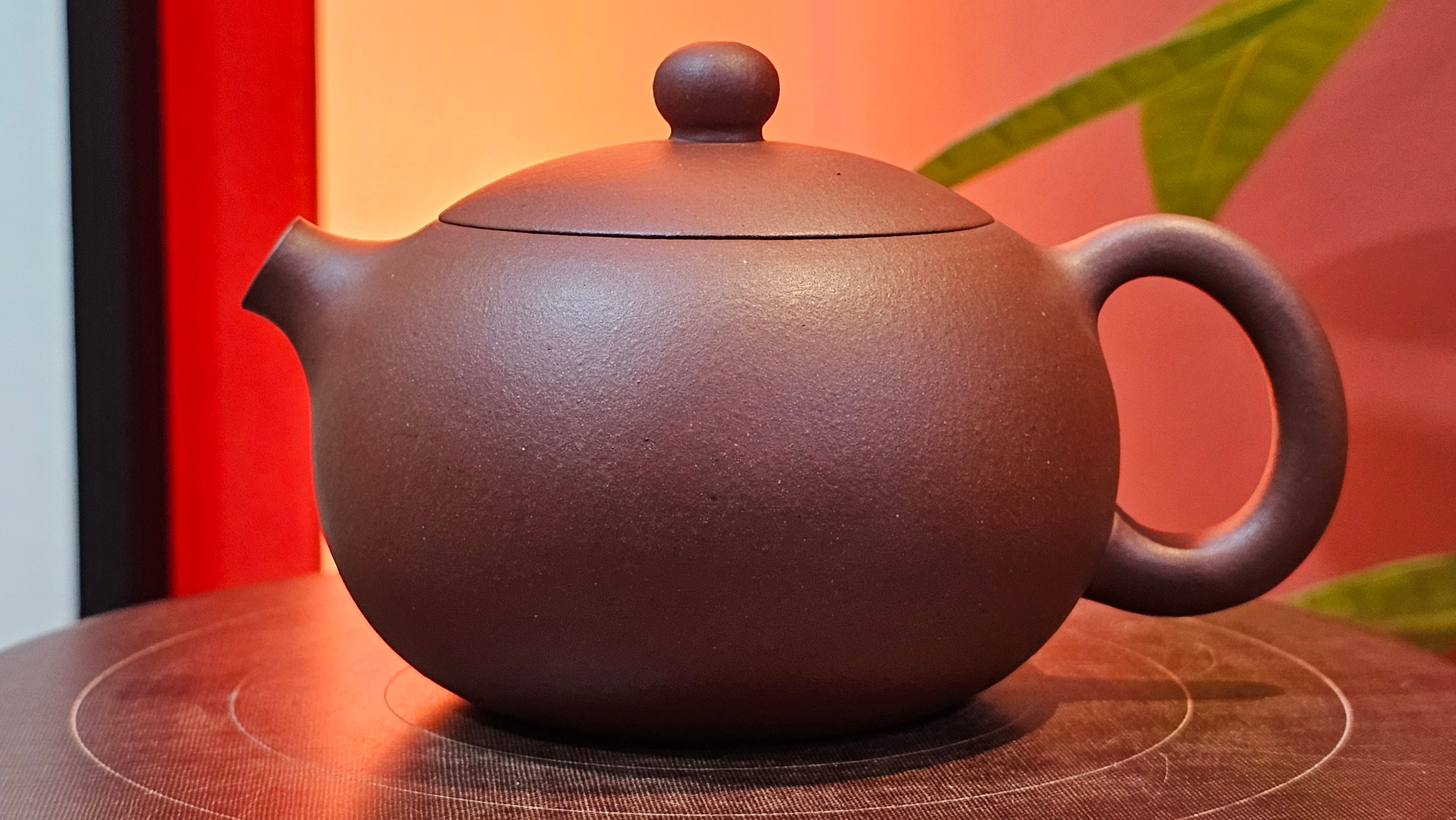 Xi Shi 西施, 205.3ml, Di Cao Qing Zi Ni 底槽青紫泥, by Craftsman Gu Xiao Ming 顾小明 ~ Congratulations to Mr E.A.! 1545hrs 4th Oct 2025, Colorado Springs! CO.