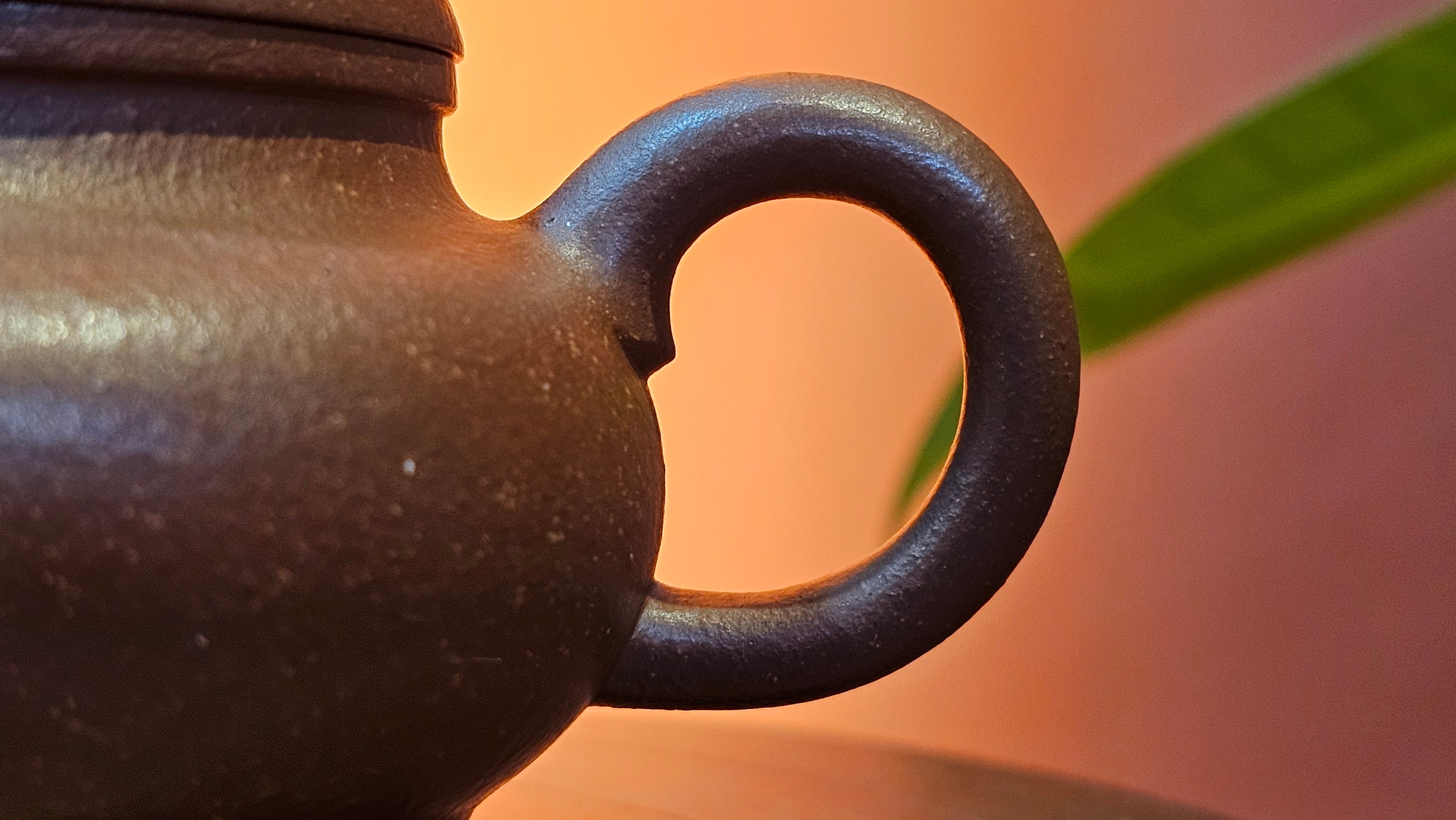 Song Jin Hu《颂金壶》, 153.6ml, Hong Jiang Po Ni 红降坡泥, by Craftsman Chen Gui Zhi 陈桂枝。(Red JiangPoNi rarer than Yellow JiangPoNi, XiaoMeiYao & ZhaoZhuang ZhuNi) ~!Congratulations to Mr A.T., A.C., 1945hrs 4th Oct 2025, München, Germany🇩🇪!