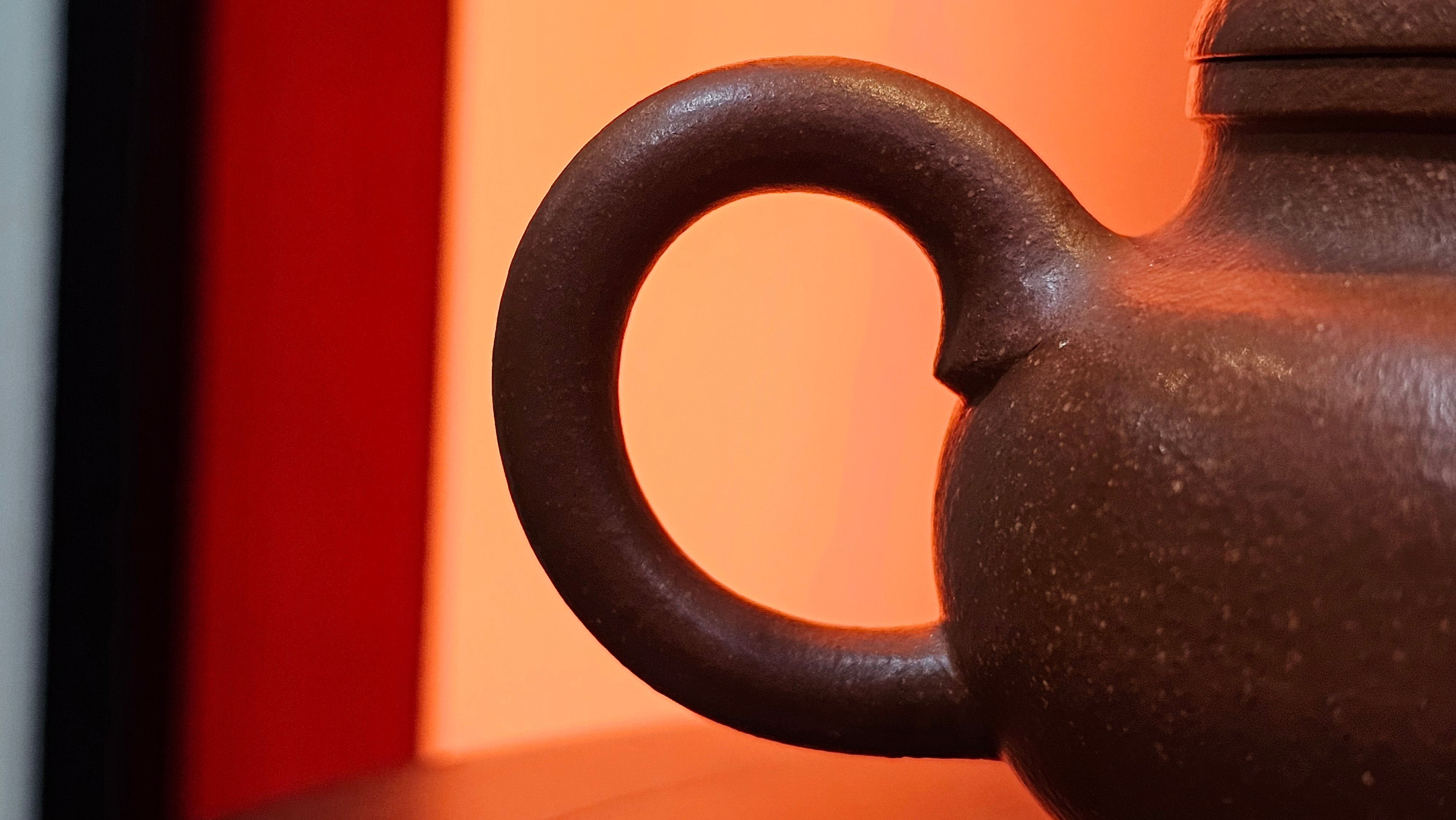 Song Jin Hu《颂金壶》, 153.6ml, Hong Jiang Po Ni 红降坡泥, by Craftsman Chen Gui Zhi 陈桂枝。(Red JiangPoNi rarer than Yellow JiangPoNi, XiaoMeiYao & ZhaoZhuang ZhuNi) ~!Congratulations to Mr A.T., A.C., 1945hrs 4th Oct 2025, München, Germany🇩🇪!