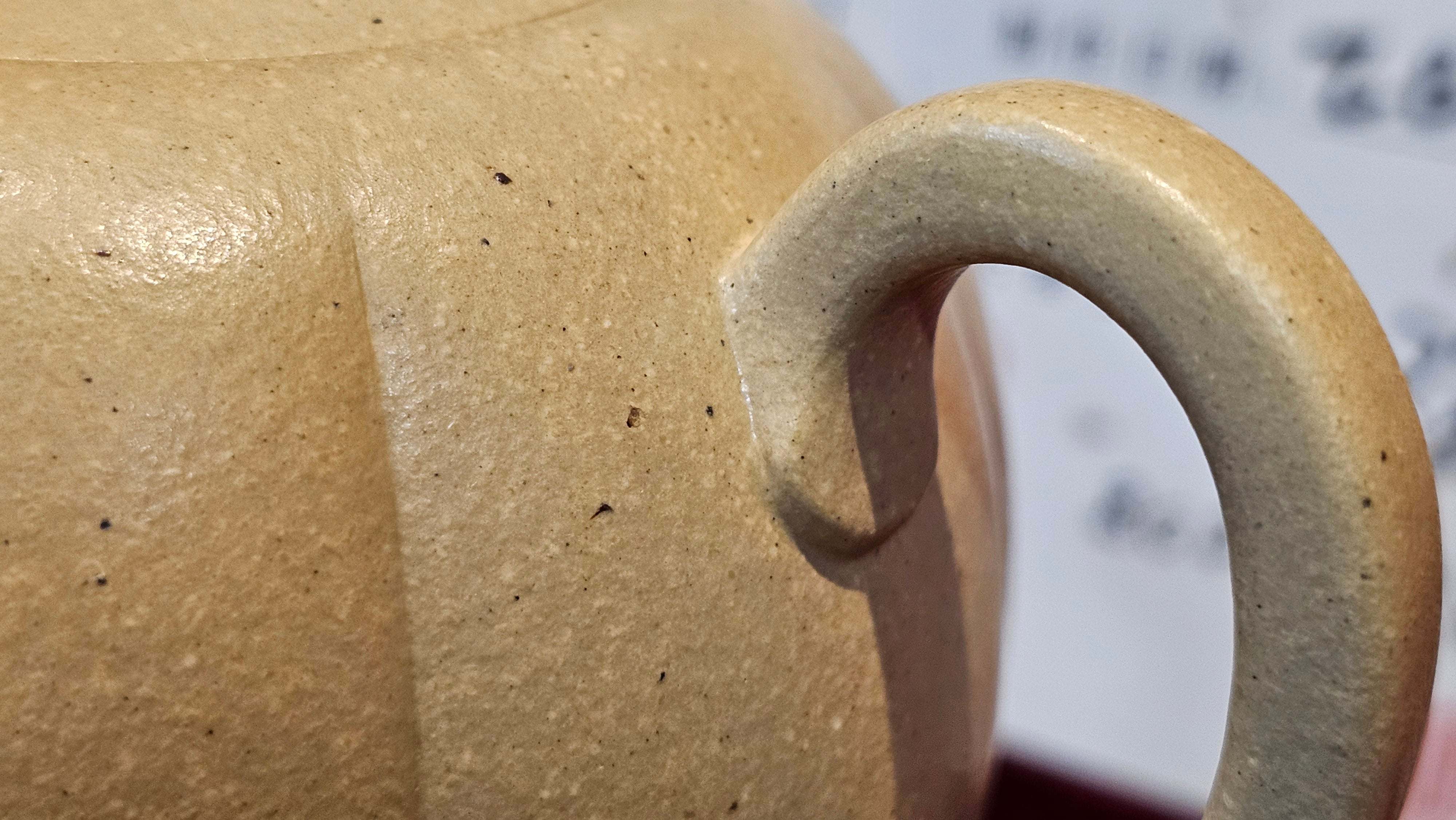 Commissioned work for Ms S.Muller: ZiSha work《甜瓜》"Tian Gua" 210ml, made with Cao Family's 100% BenShan LüNi 本山绿泥, crafted by L4 Assoc Master Artist Zhang Ke 助理工艺美术师, 张轲 ~ COMPLETED and CONGRATULATIONS to Ms S.Muller, Velden! The Netherlands🇳🇱.