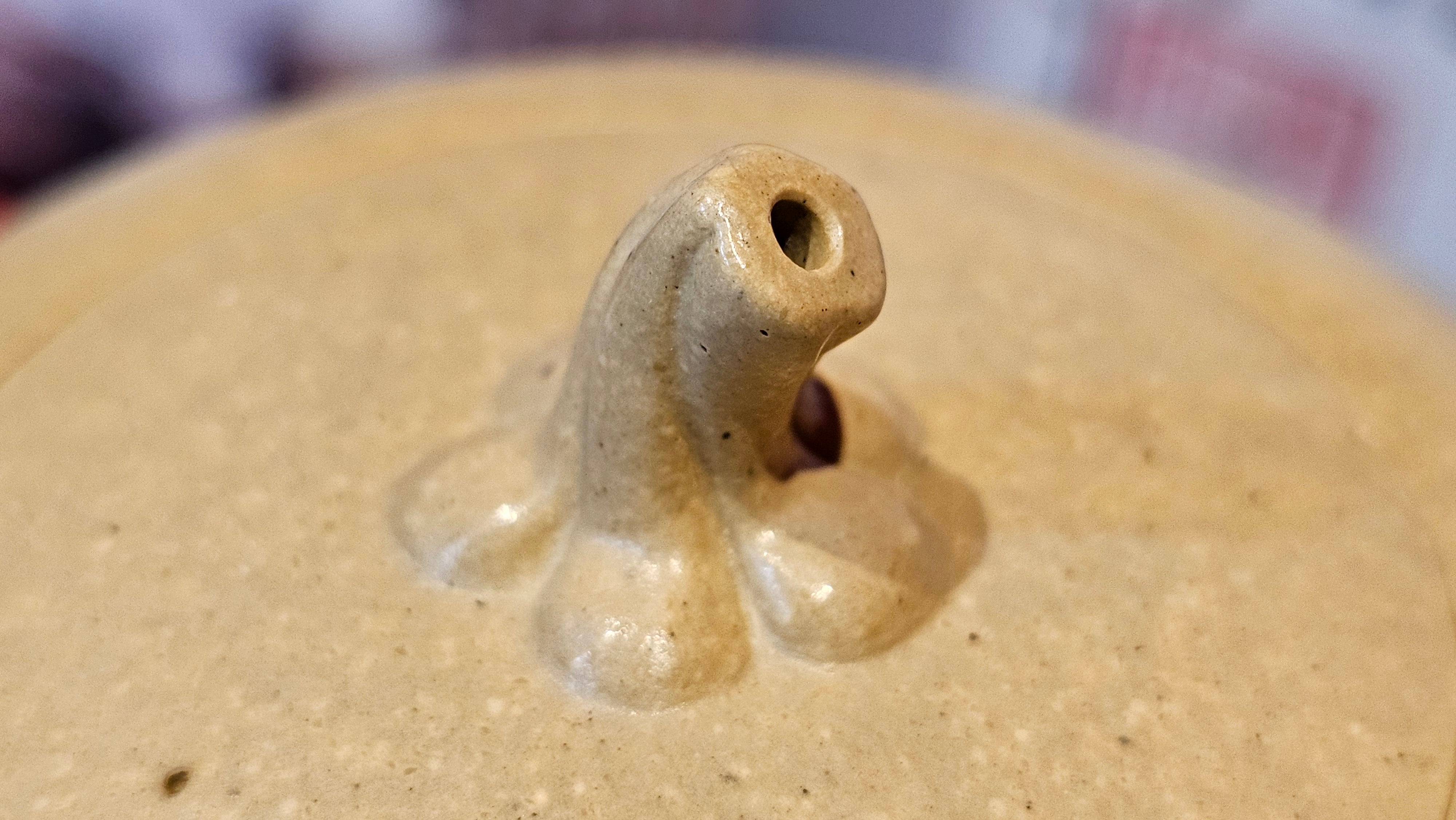 Commissioned work for Ms S.Muller: ZiSha work《甜瓜》"Tian Gua" 210ml, made with Cao Family's 100% BenShan LüNi 本山绿泥, crafted by L4 Assoc Master Artist Zhang Ke 助理工艺美术师, 张轲 ~ COMPLETED and CONGRATULATIONS to Ms S.Muller, Velden! The Netherlands🇳🇱.