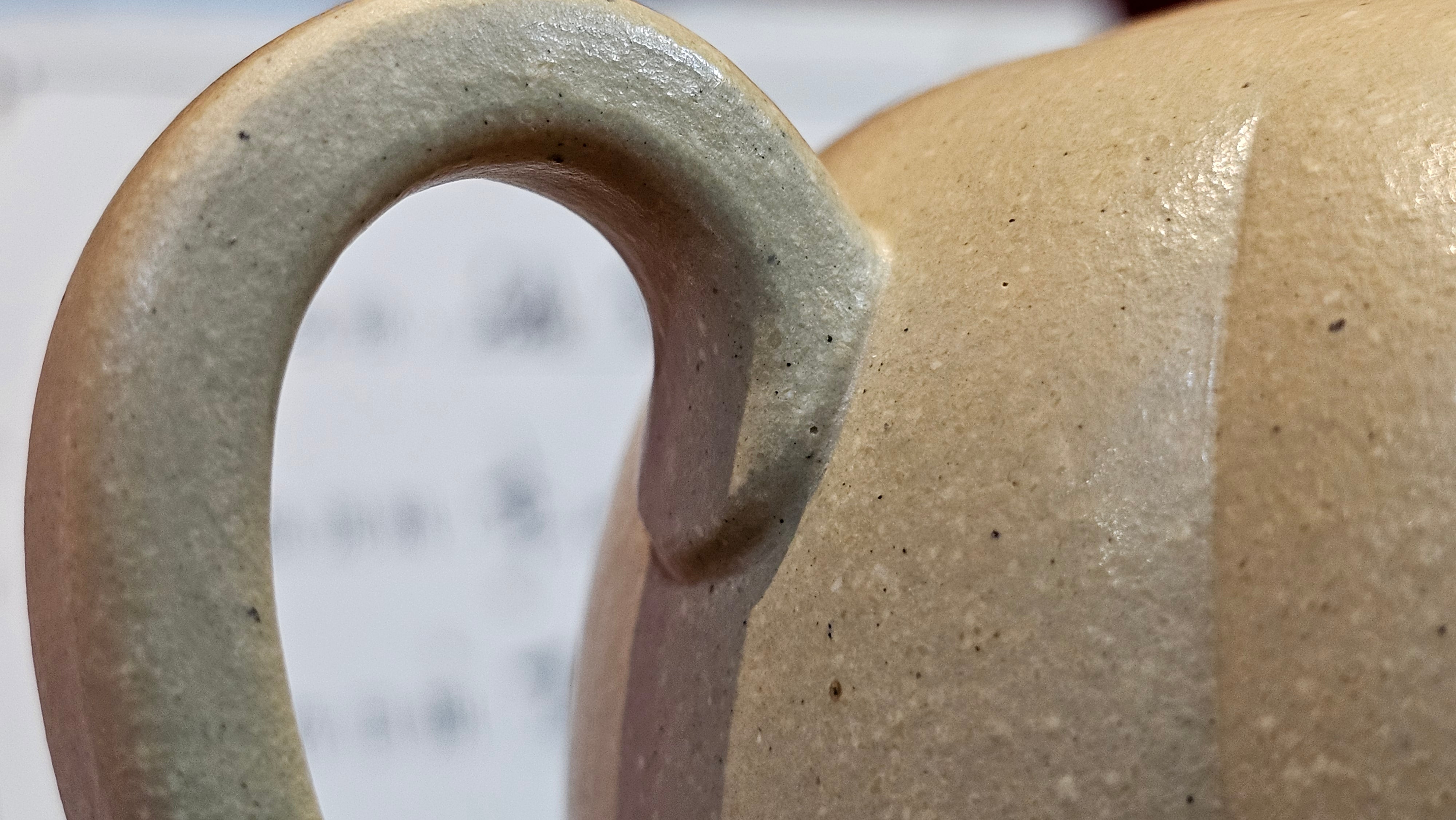 Commissioned work for Ms S.Muller: ZiSha work《甜瓜》"Tian Gua" 210ml, made with Cao Family's 100% BenShan LüNi 本山绿泥, crafted by L4 Assoc Master Artist Zhang Ke 助理工艺美术师, 张轲 ~ COMPLETED and CONGRATULATIONS to Ms S.Muller, Velden! The Netherlands🇳🇱.