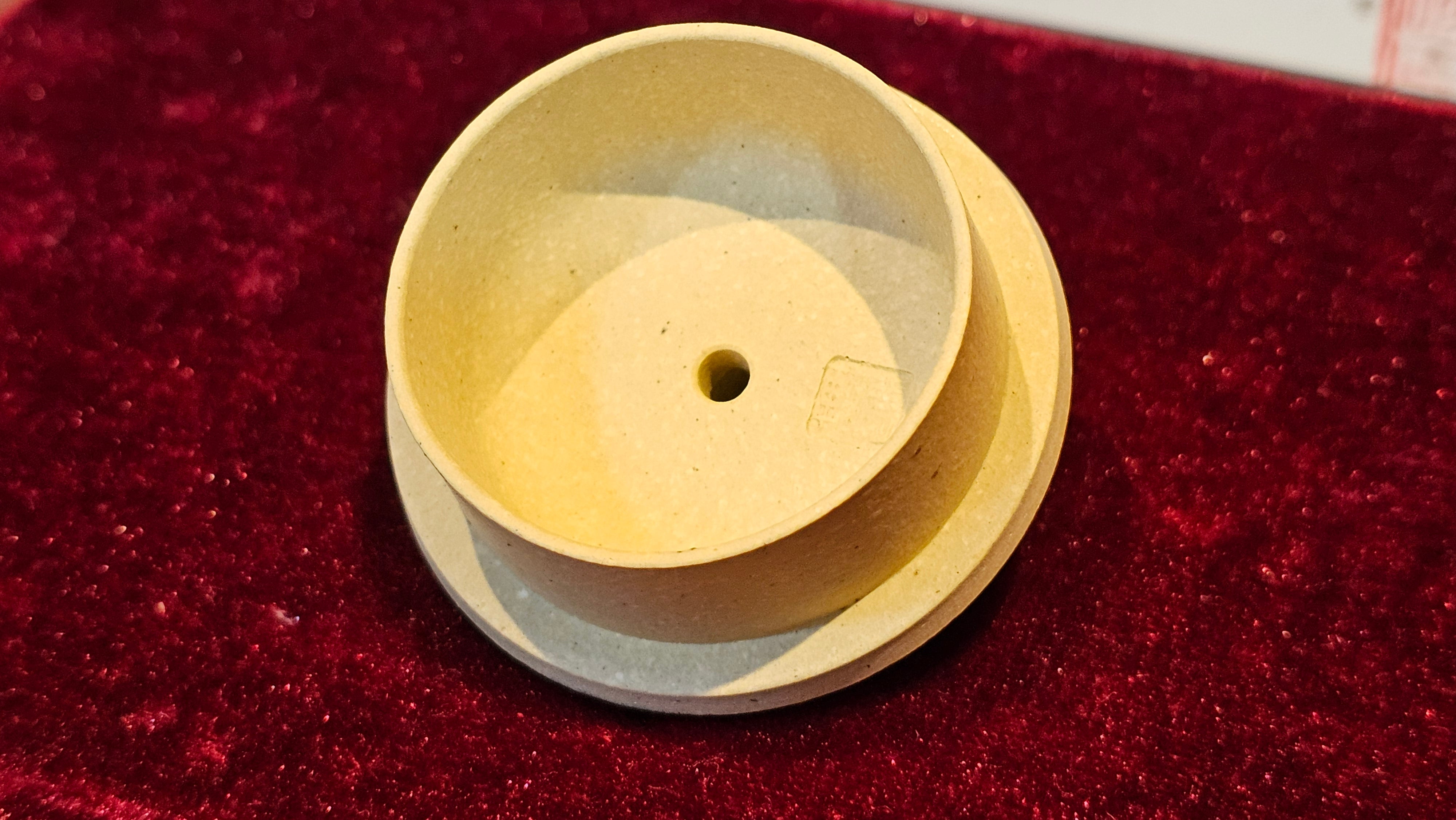 Commissioned work for Ms S.Muller: ZiSha work《甜瓜》"Tian Gua" 210ml, made with Cao Family's 100% BenShan LüNi 本山绿泥, crafted by L4 Assoc Master Artist Zhang Ke 助理工艺美术师, 张轲 ~ COMPLETED and CONGRATULATIONS to Ms S.Muller, Velden! The Netherlands🇳🇱.