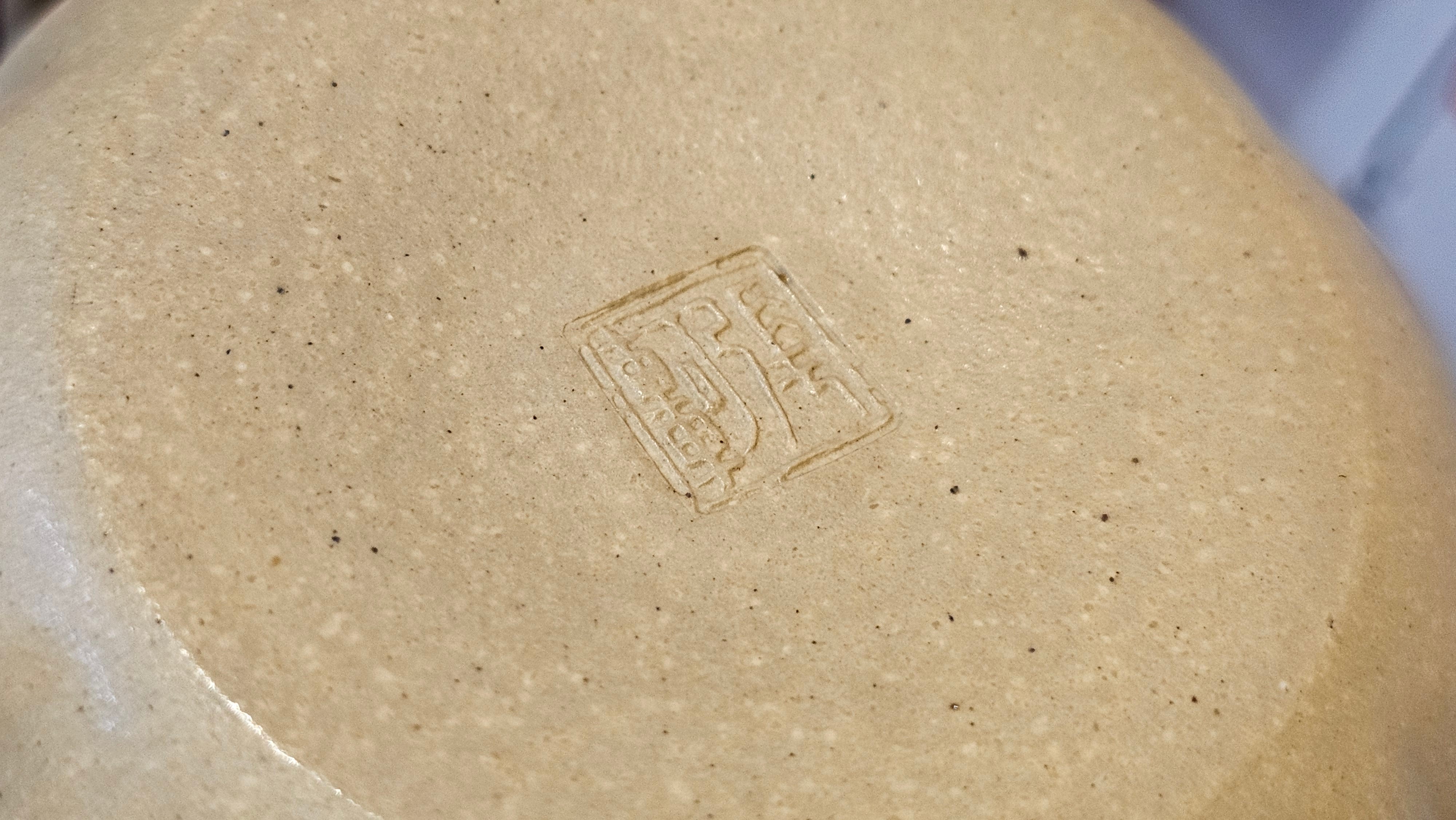 Commissioned work for Ms S.Muller: ZiSha work《甜瓜》"Tian Gua" 210ml, made with Cao Family's 100% BenShan LüNi 本山绿泥, crafted by L4 Assoc Master Artist Zhang Ke 助理工艺美术师, 张轲 ~ COMPLETED and CONGRATULATIONS to Ms S.Muller, Velden! The Netherlands🇳🇱.