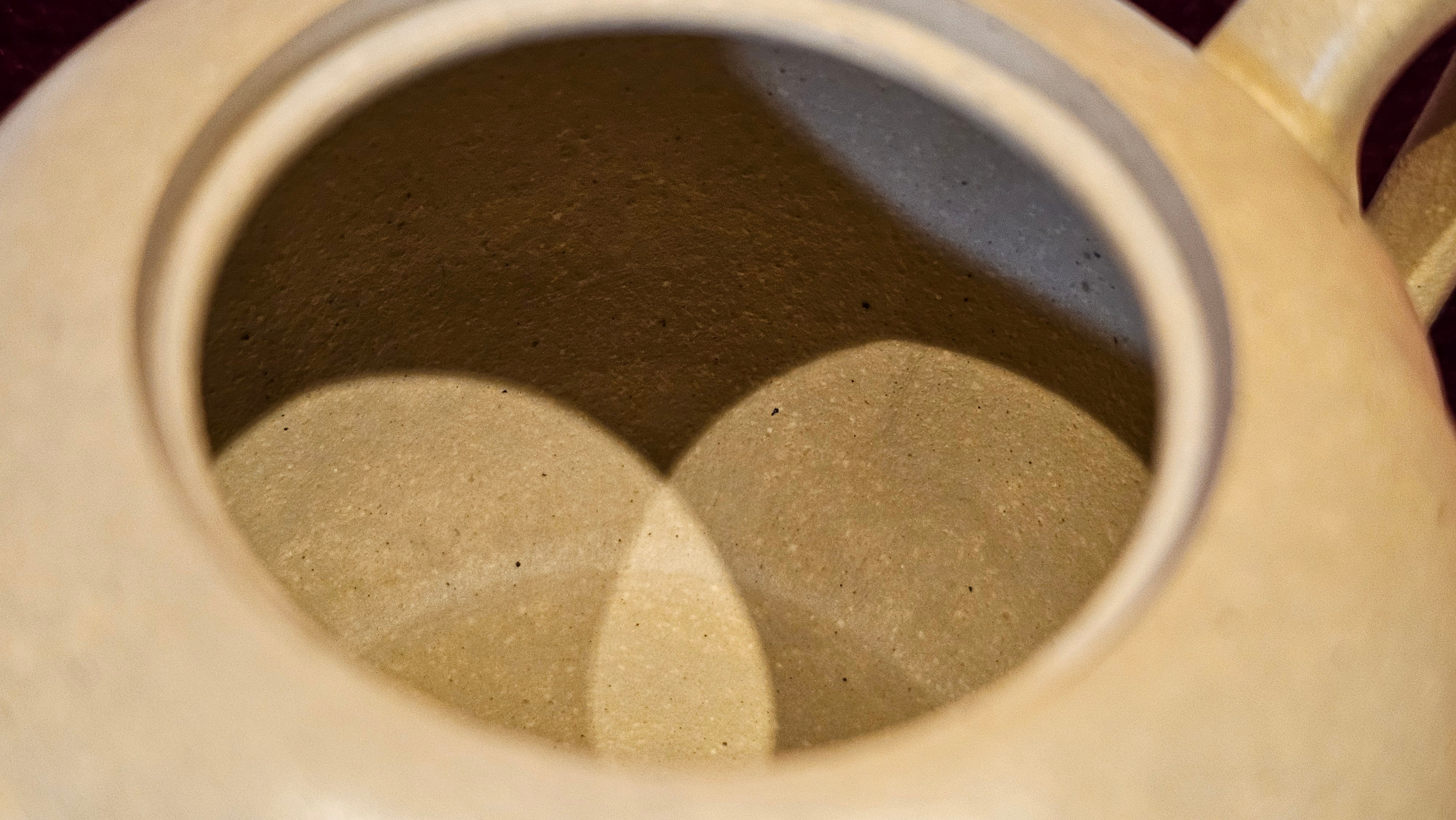 Commissioned work for Ms S.Muller: ZiSha work《甜瓜》"Tian Gua" 210ml, made with Cao Family's 100% BenShan LüNi 本山绿泥, crafted by L4 Assoc Master Artist Zhang Ke 助理工艺美术师, 张轲 ~ COMPLETED and CONGRATULATIONS to Ms S.Muller, Velden! The Netherlands🇳🇱.