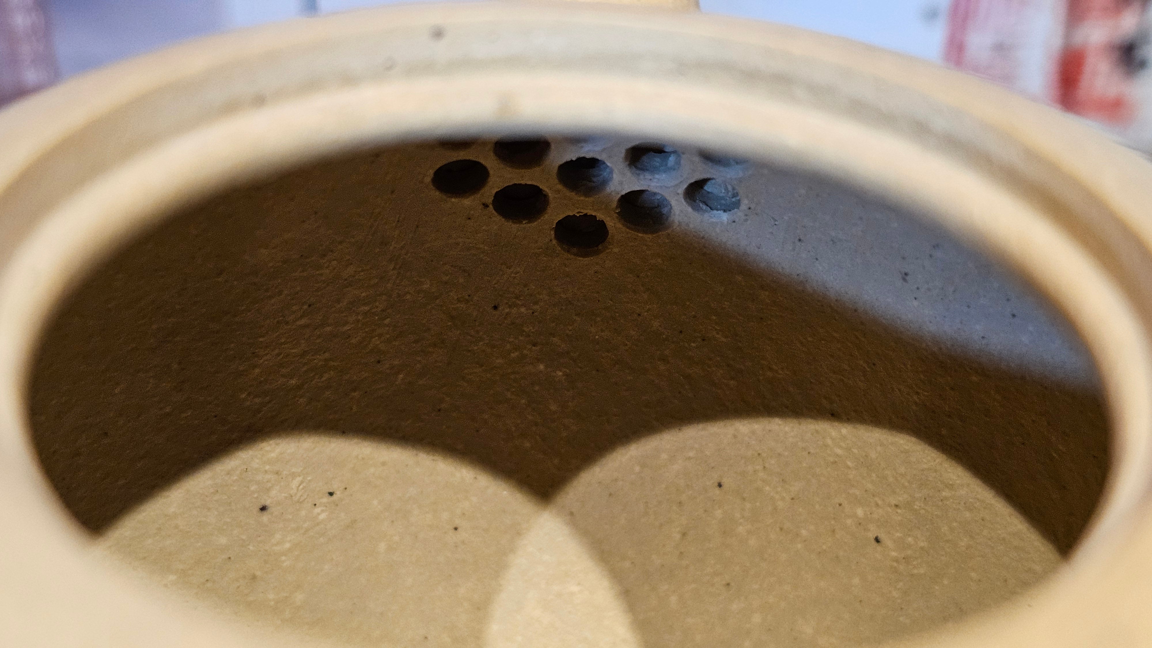 Commissioned work for Ms S.Muller: ZiSha work《甜瓜》"Tian Gua" 210ml, made with Cao Family's 100% BenShan LüNi 本山绿泥, crafted by L4 Assoc Master Artist Zhang Ke 助理工艺美术师, 张轲 ~ COMPLETED and CONGRATULATIONS to Ms S.Muller, Velden! The Netherlands🇳🇱.