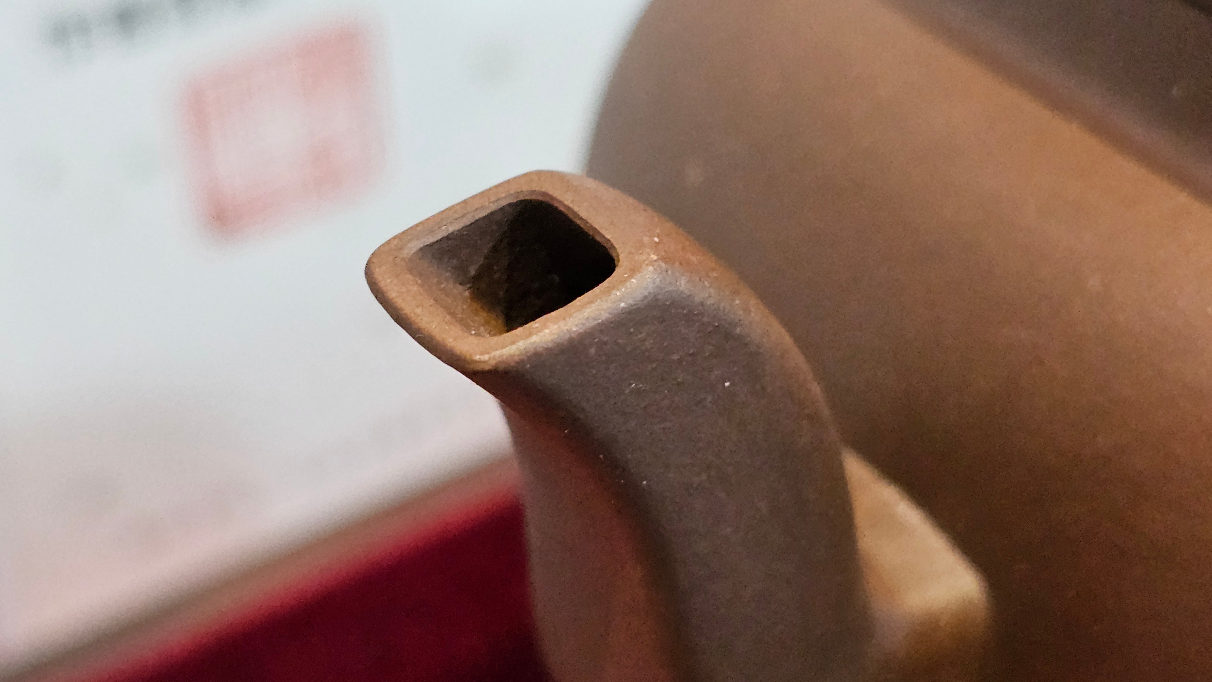 《鸣远四方》"Ming Yuan Si Fang", 351.1ml, Di Cao Qing Zi Ni, by L2A Senior Consummate Artist Yuan Hui 高级振兴技艺师兼高级工艺美术师～袁辉 ~!Congratulations!to Mr H.! 0146hrs 10th Oct 2025, Baldwin Park! CA.