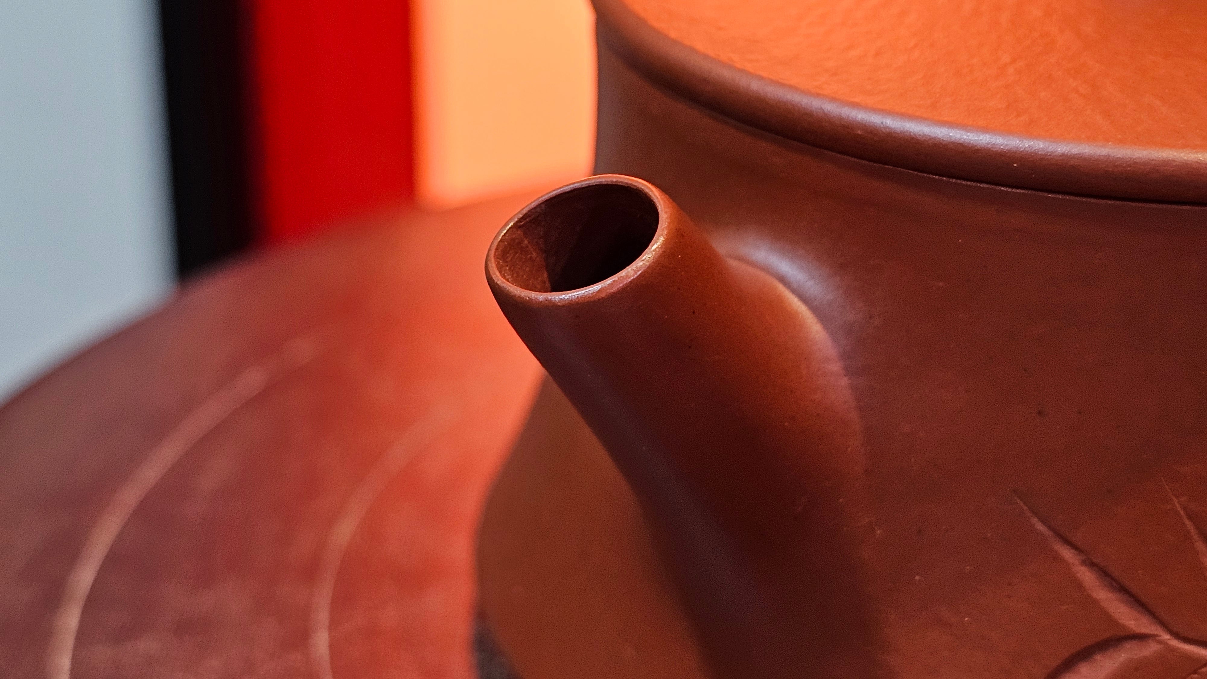 Yun Zhu 云柱 "Pillar of the Heavens", 138.2ml, Xiao Mei Yao Zhu Ni, by Craftsman Wang Hui 王慧 ~ "劲竹凌风" and Bamboo Engraving by Craftsman Yi De Shu 一德书 ~!Congratulations to Mr J.D.! 2059hts 7th Oct 2025, CO!