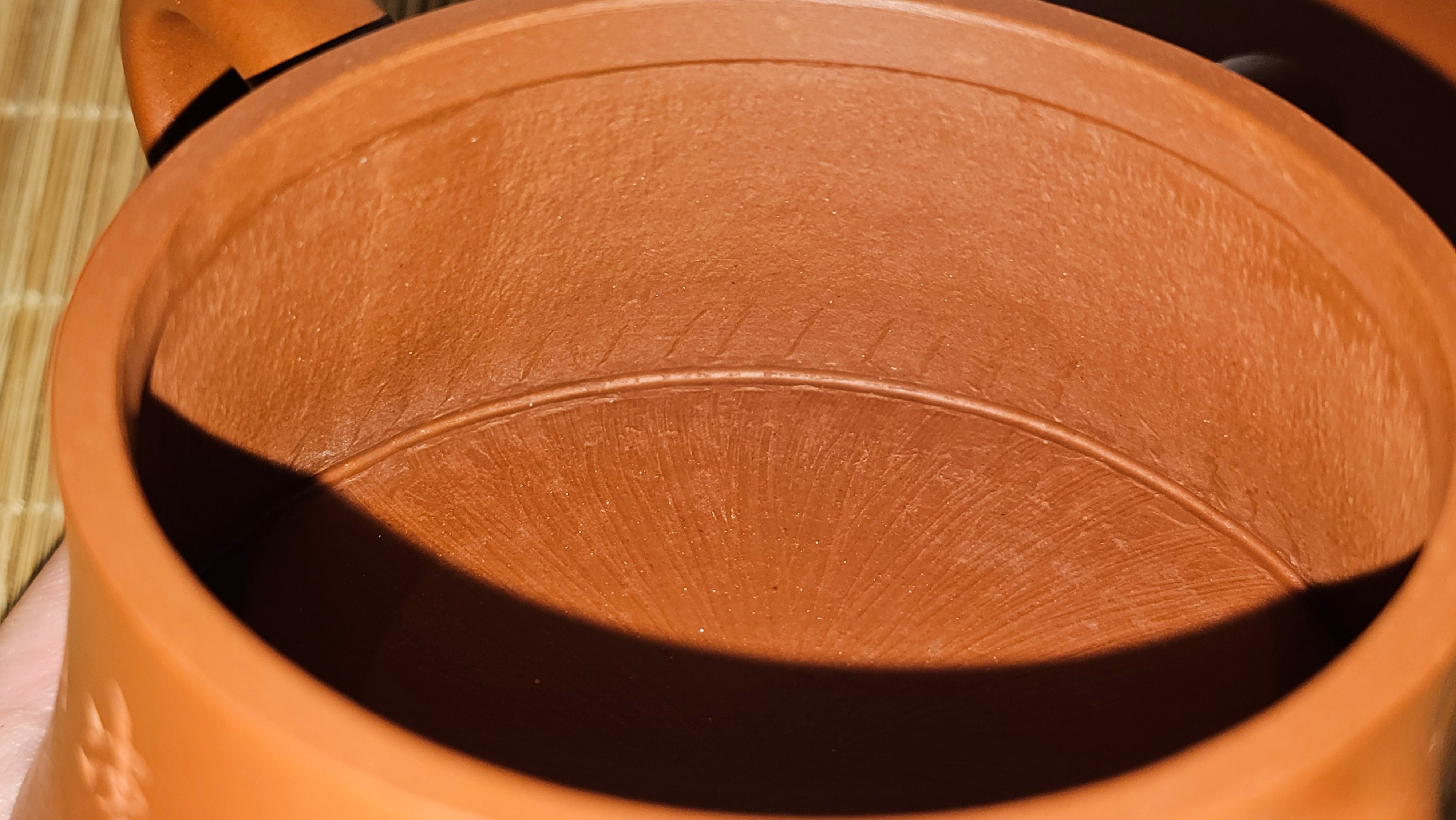 Yun Zhu 云柱 "Pillar of the Heavens", 138.2ml, Xiao Mei Yao Zhu Ni, by Craftsman Wang Hui 王慧 ~ "劲竹凌风" and Bamboo Engraving by Craftsman Yi De Shu 一德书 ~!Congratulations to Mr J.D.! 2059hts 7th Oct 2025, CO!