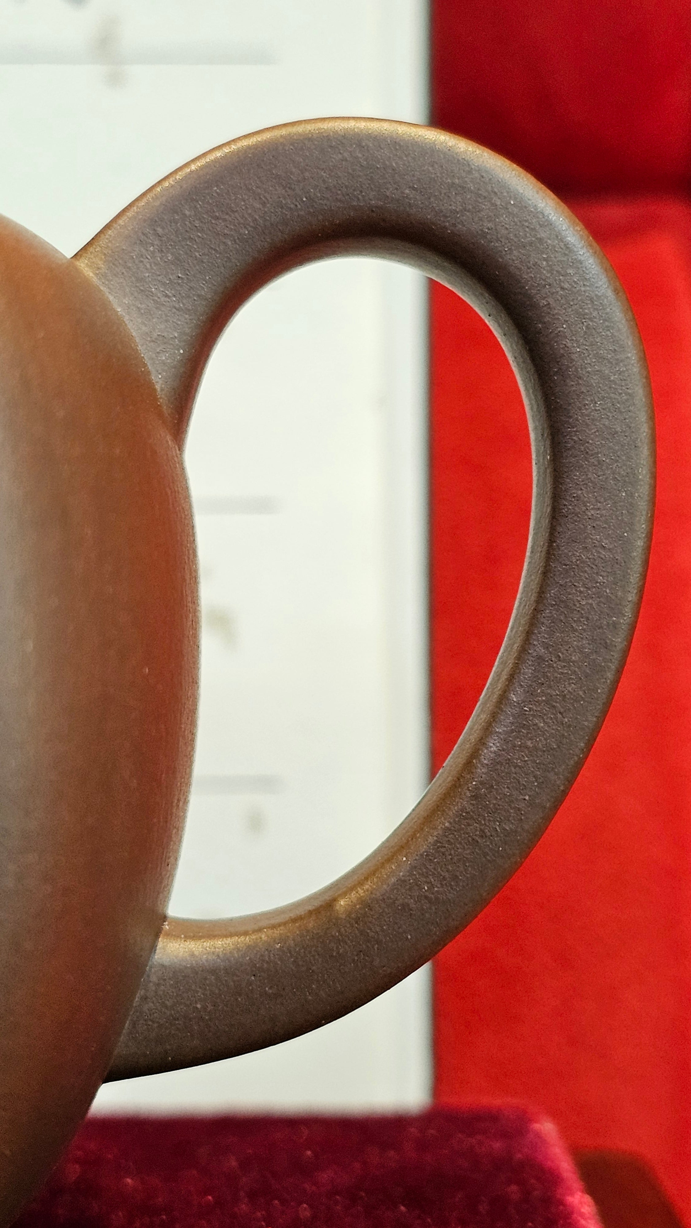 《鸣远四方》"Ming Yuan Si Fang", 348.3ml, Di Cao Qing Zi Ni, by L2A Senior Consummate Artist Yuan Hui 高级振兴技艺师兼高级工艺美术师～袁辉 ~ Congratulations to Mr B.I.! 1718hrs 3rd Oct 2025, St. Charles! IL!