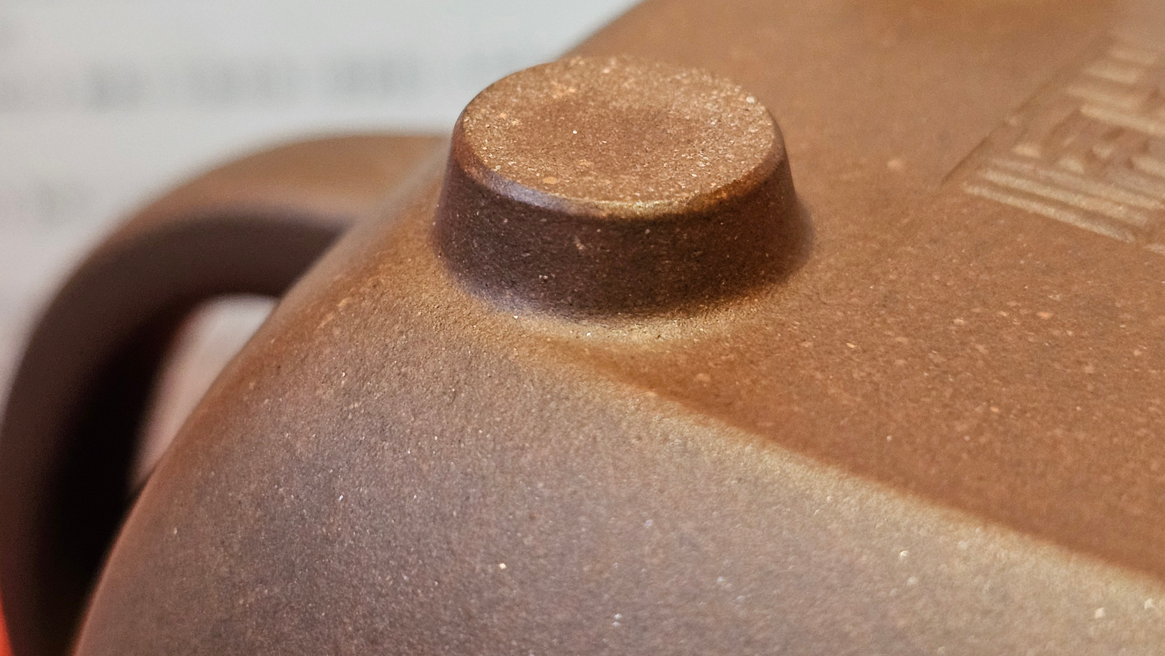 《鸣远四方》"Ming Yuan Si Fang", 348.3ml, Di Cao Qing Zi Ni, by L2A Senior Consummate Artist Yuan Hui 高级振兴技艺师兼高级工艺美术师～袁辉 ~ Congratulations to Mr B.I.! 1718hrs 3rd Oct 2025, St. Charles! IL!