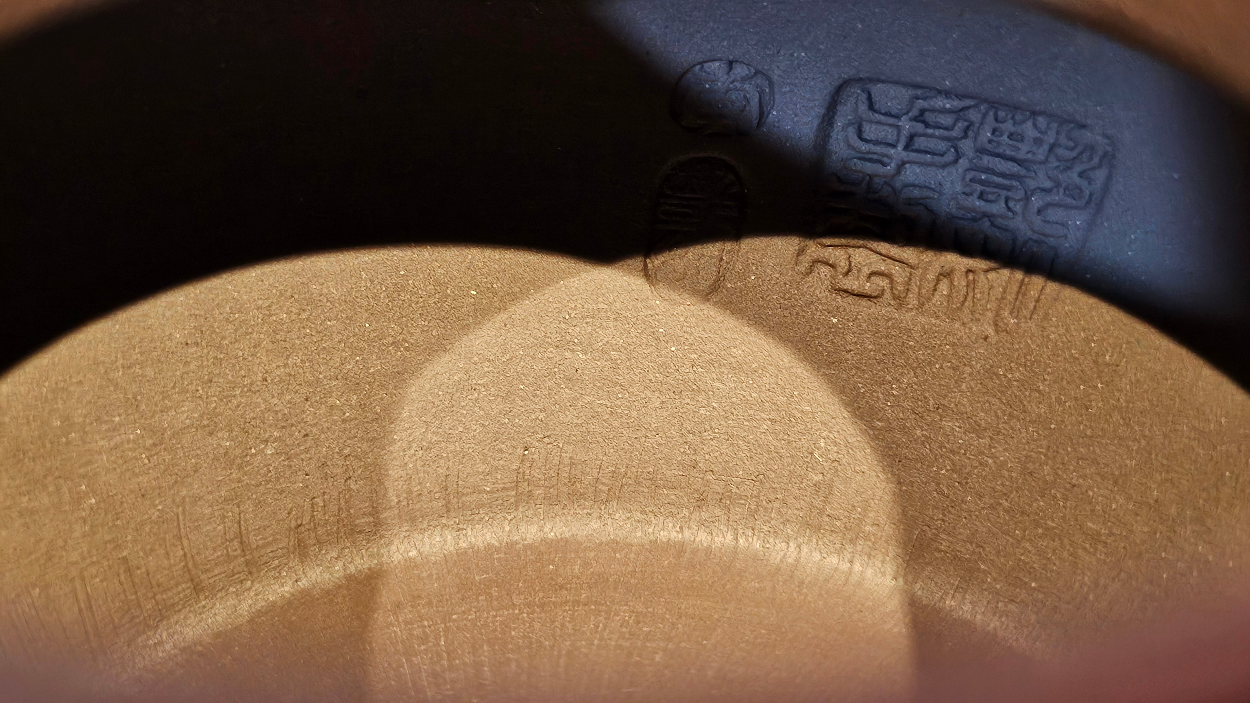 《高耀日》"Gao Yao Ri", 240.9ml, Gao Wen Zi Ni 高温紫泥 ~ Crafted by L3A Consummate Master Artist Li Yan Ru 李艳如 ~!Congratulations to Ms J.C., 0421hrs 4th Oct 2025, Los Angeles, CA!