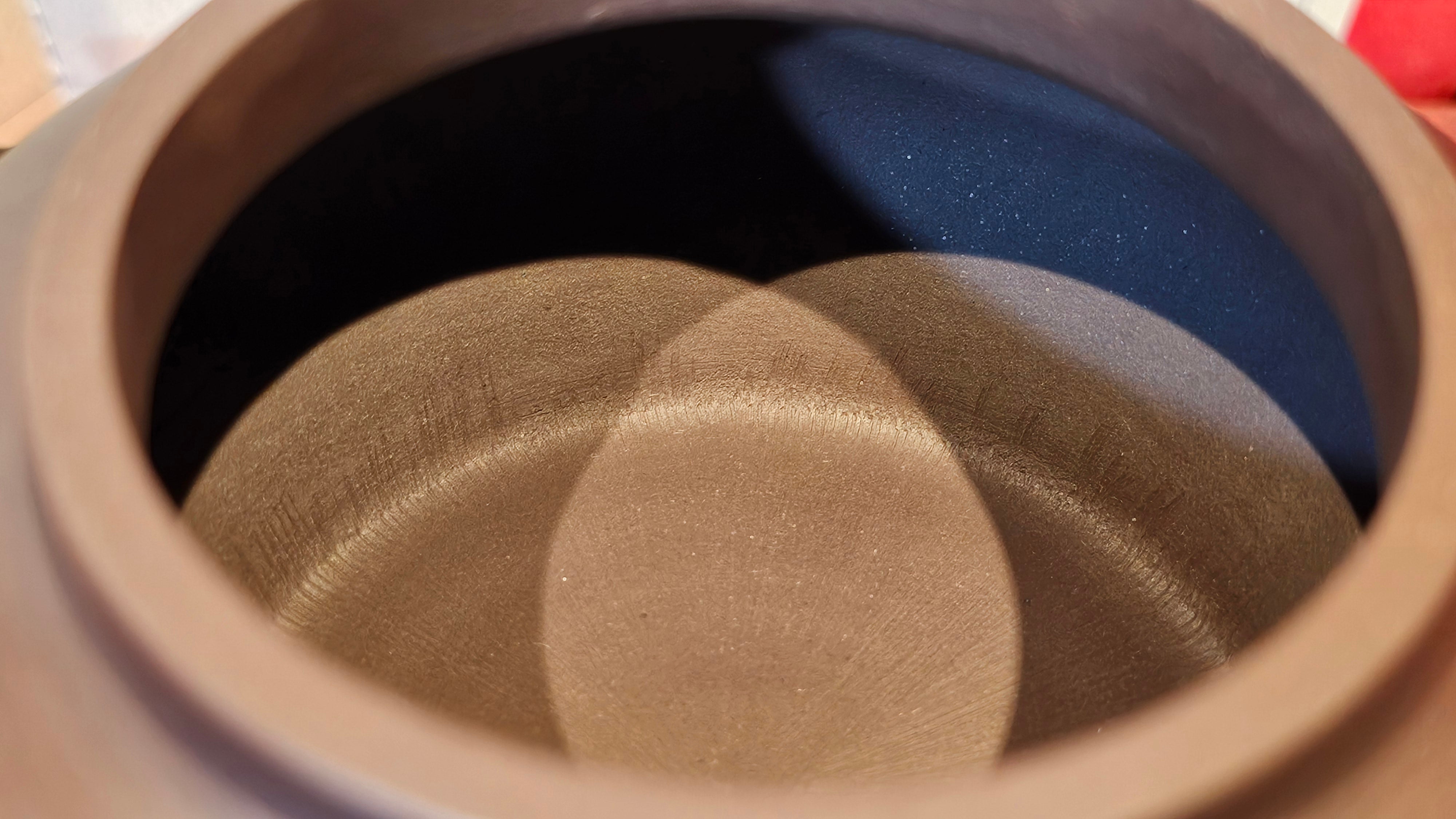 《高耀日》"Gao Yao Ri", 240.9ml, Gao Wen Zi Ni 高温紫泥 ~ Crafted by L3A Consummate Master Artist Li Yan Ru 李艳如 ~!Congratulations to Ms J.C., 0421hrs 4th Oct 2025, Los Angeles, CA!