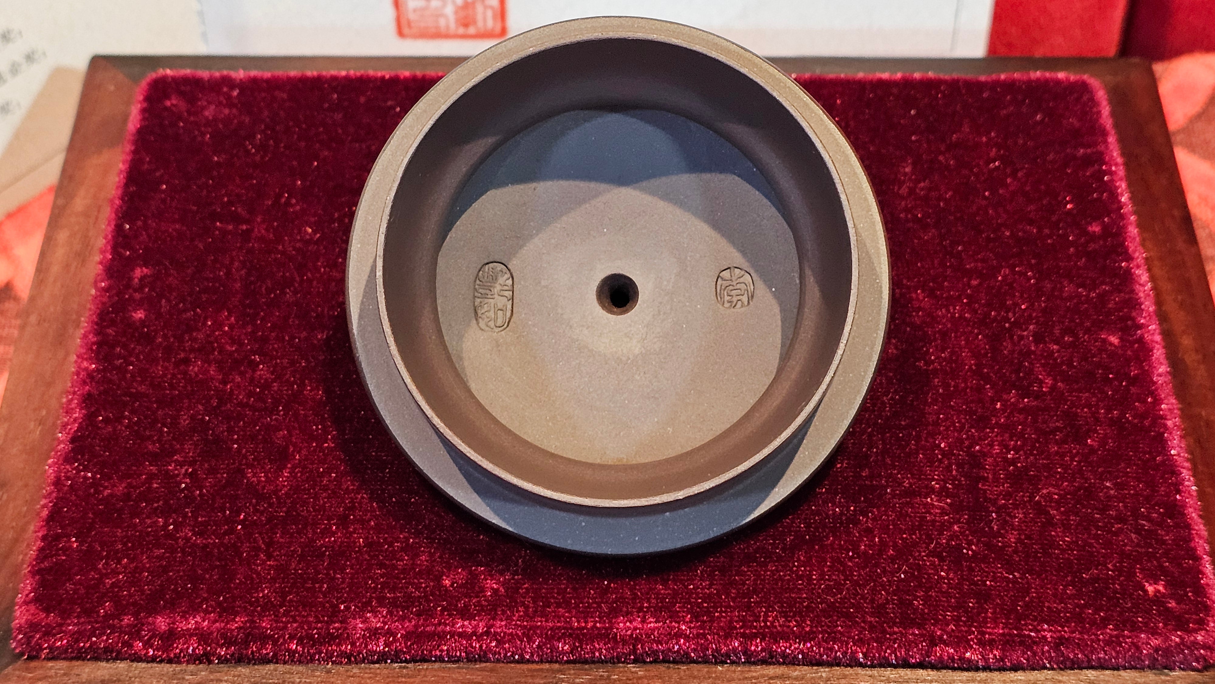 《高耀日》"Gao Yao Ri", 240.9ml, Gao Wen Zi Ni 高温紫泥 ~ Crafted by L3A Consummate Master Artist Li Yan Ru 李艳如 ~!Congratulations to Ms J.C., 0421hrs 4th Oct 2025, Los Angeles, CA!