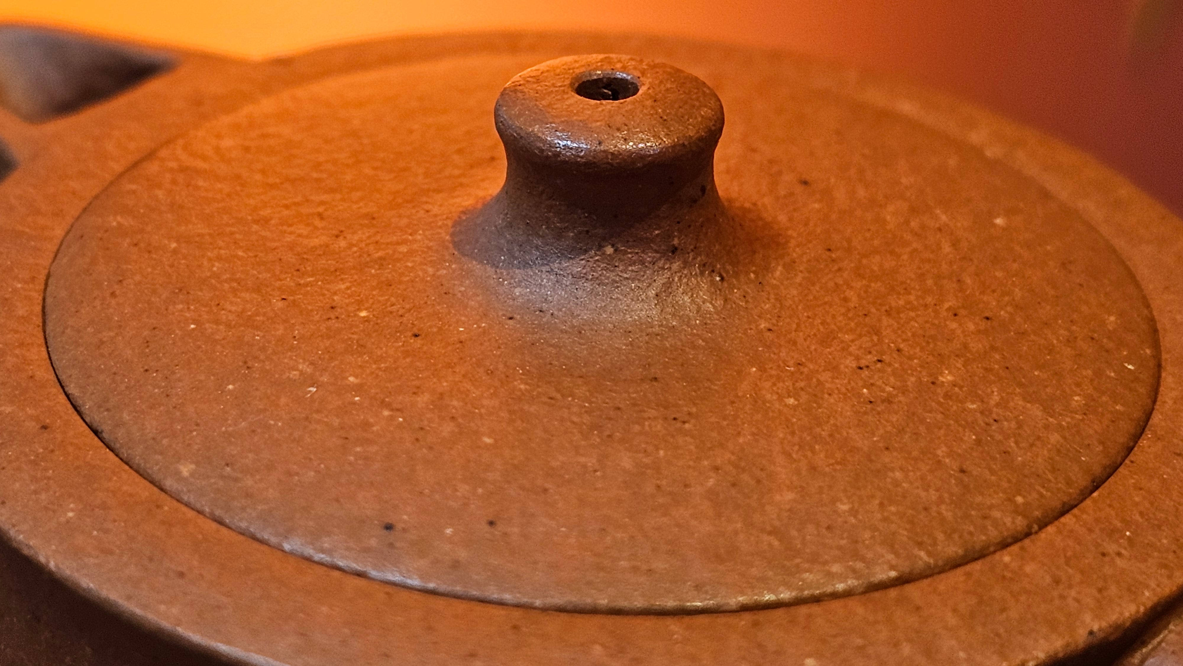 Le Rong 乐荣, 121.2ml, rare Zhu Sha 朱砂 (highest granularity form of ZhuNi), by Craftsman Gu Xiao Ming 顾小明 ~!Congratulations to Mr E.W.! 1237hrs 7th Oct 2025, Berkeley, CA!