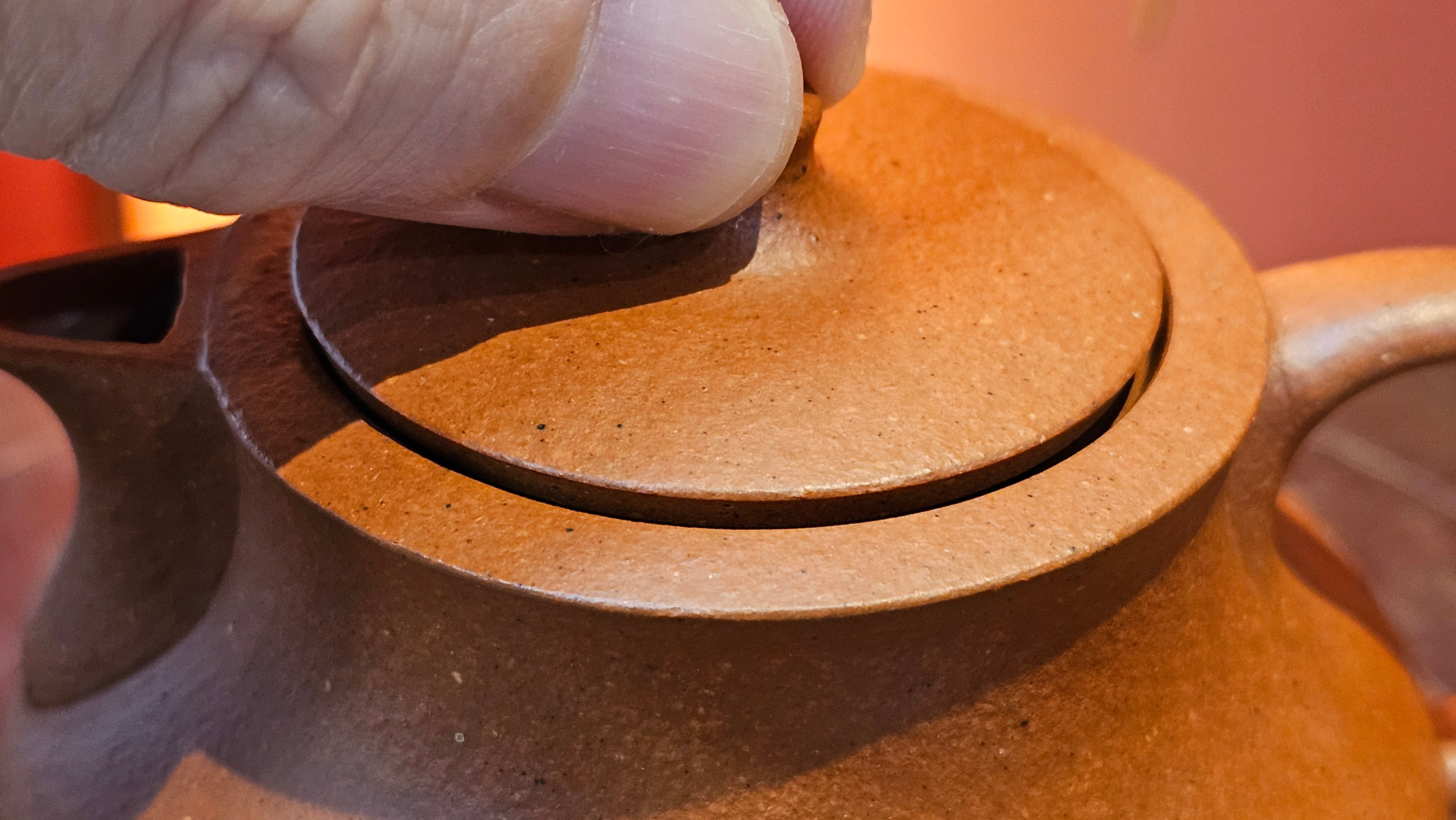 Le Rong 乐荣, 121.2ml, rare Zhu Sha 朱砂 (highest granularity form of ZhuNi), by Craftsman Gu Xiao Ming 顾小明 ~!Congratulations to Mr E.W.! 1237hrs 7th Oct 2025, Berkeley, CA!