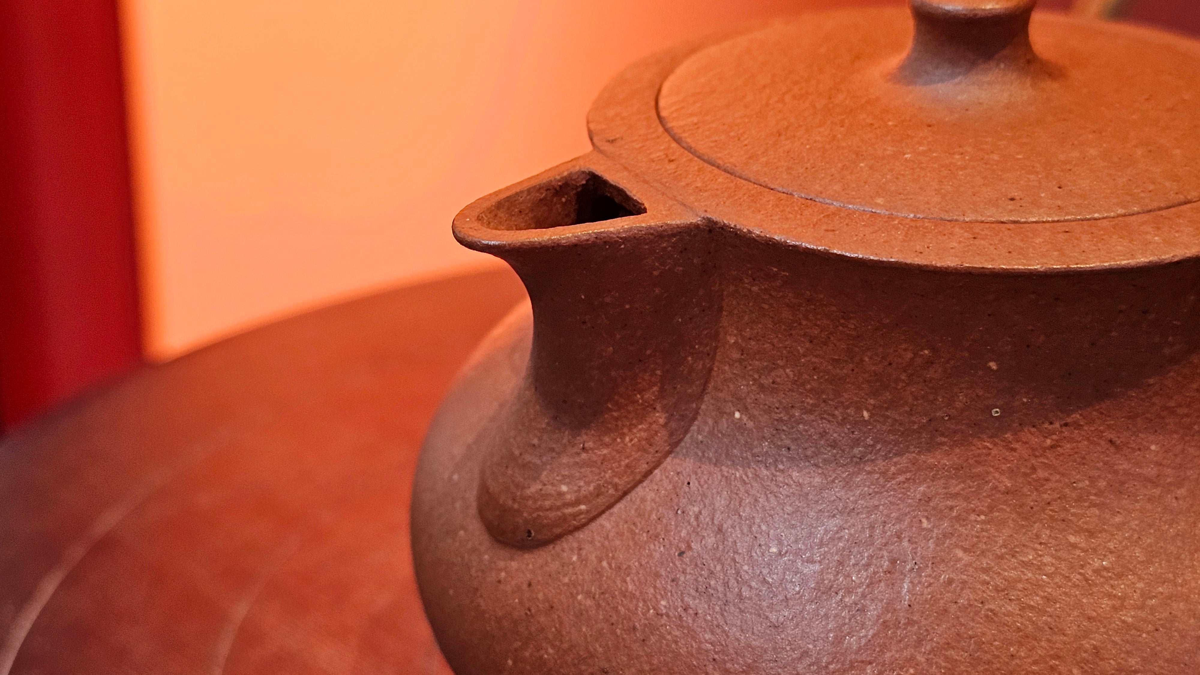 Le Rong 乐荣, 121.2ml, rare Zhu Sha 朱砂 (highest granularity form of ZhuNi), by Craftsman Gu Xiao Ming 顾小明 ~!Congratulations to Mr E.W.! 1237hrs 7th Oct 2025, Berkeley, CA!