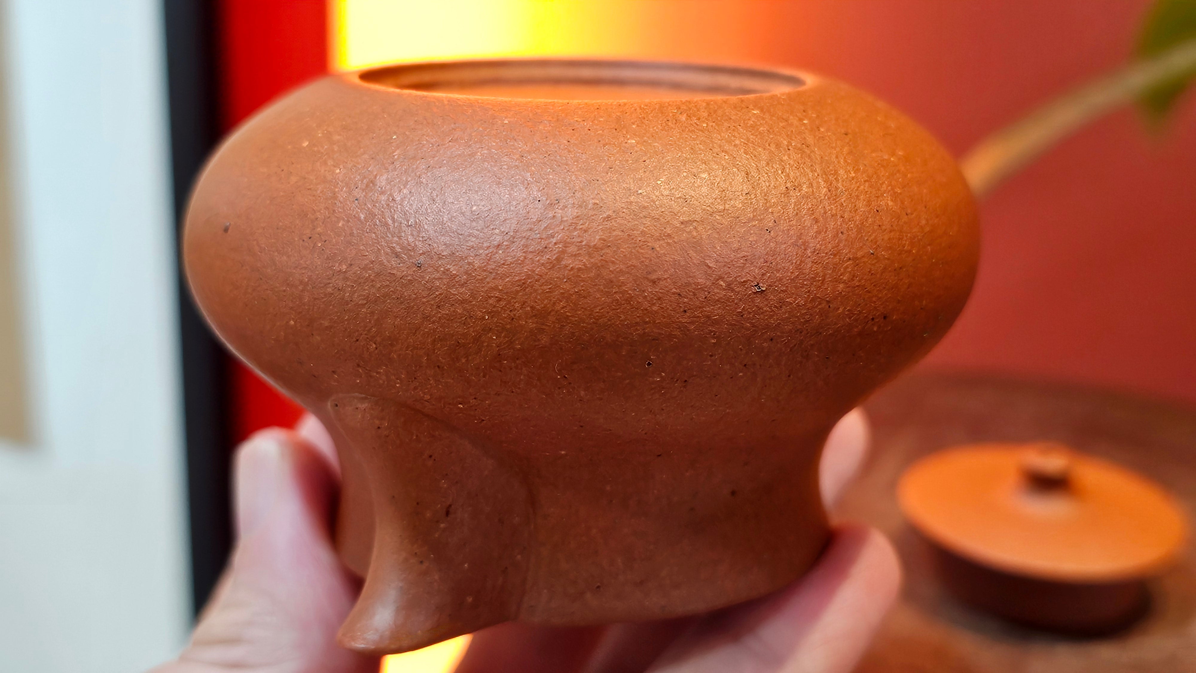 Le Rong 乐荣, 121.2ml, rare Zhu Sha 朱砂 (highest granularity form of ZhuNi), by Craftsman Gu Xiao Ming 顾小明 ~!Congratulations to Mr E.W.! 1237hrs 7th Oct 2025, Berkeley, CA!