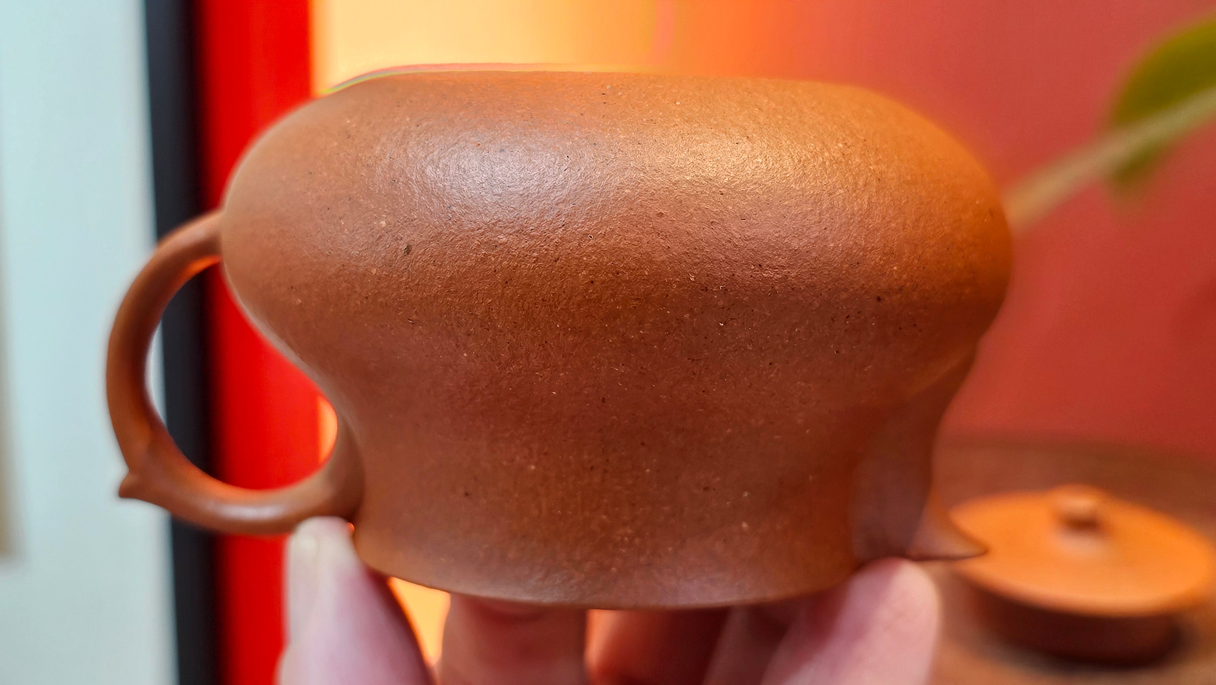 Le Rong 乐荣, 121.2ml, rare Zhu Sha 朱砂 (highest granularity form of ZhuNi), by Craftsman Gu Xiao Ming 顾小明 ~!Congratulations to Mr E.W.! 1237hrs 7th Oct 2025, Berkeley, CA!