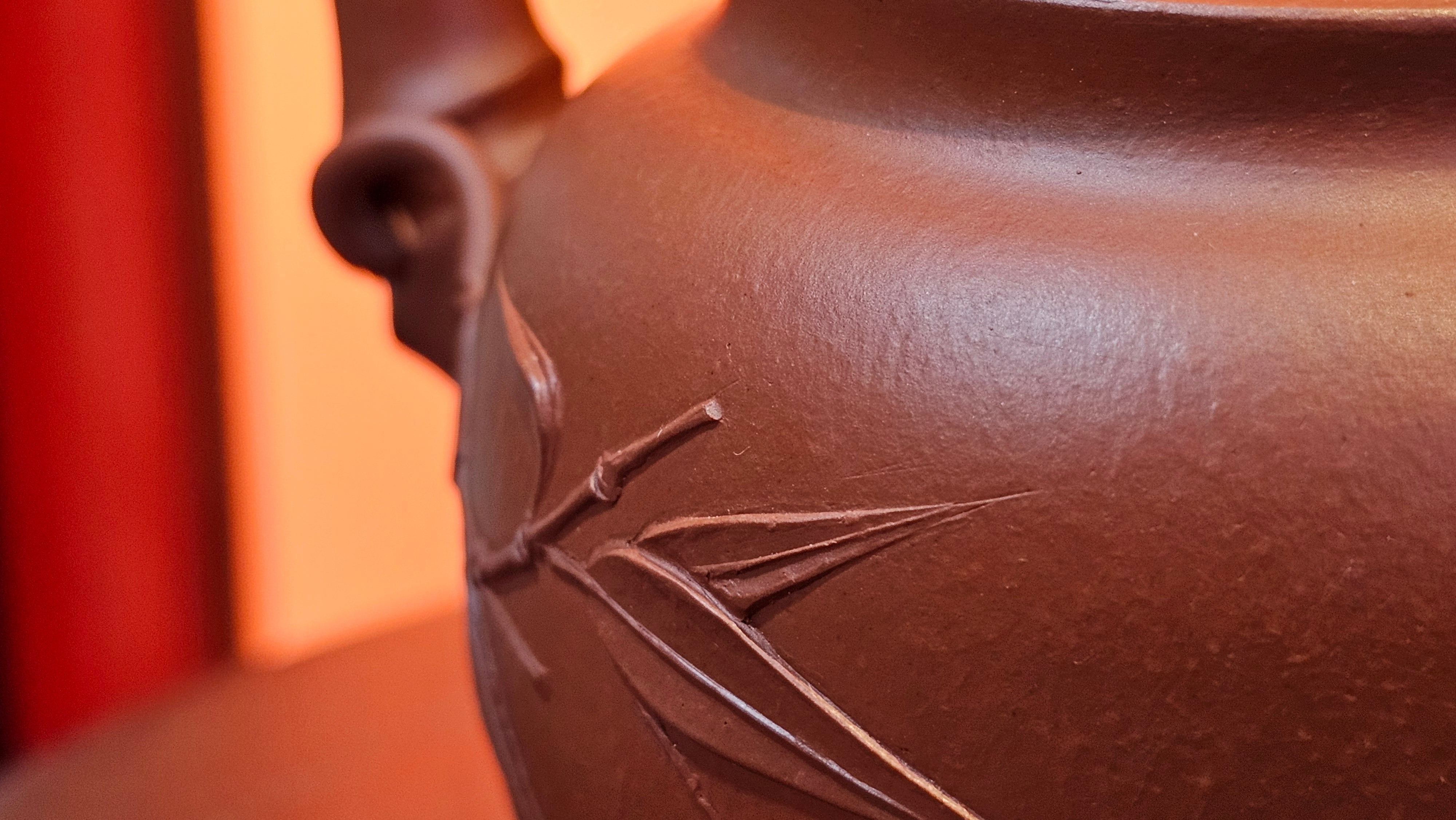 《高风亮节》"Gao Feng Liang Jie",  221.1ml, Ornate 花器! ~ Xiao Mei Yao Zhu Ni 小煤窑朱泥,  by Craftsman Shi Yun 石芸 ~ Congratulations!to Mr J.D.! 2213hrs 8th Oct 2025, Castle Pines! CO!