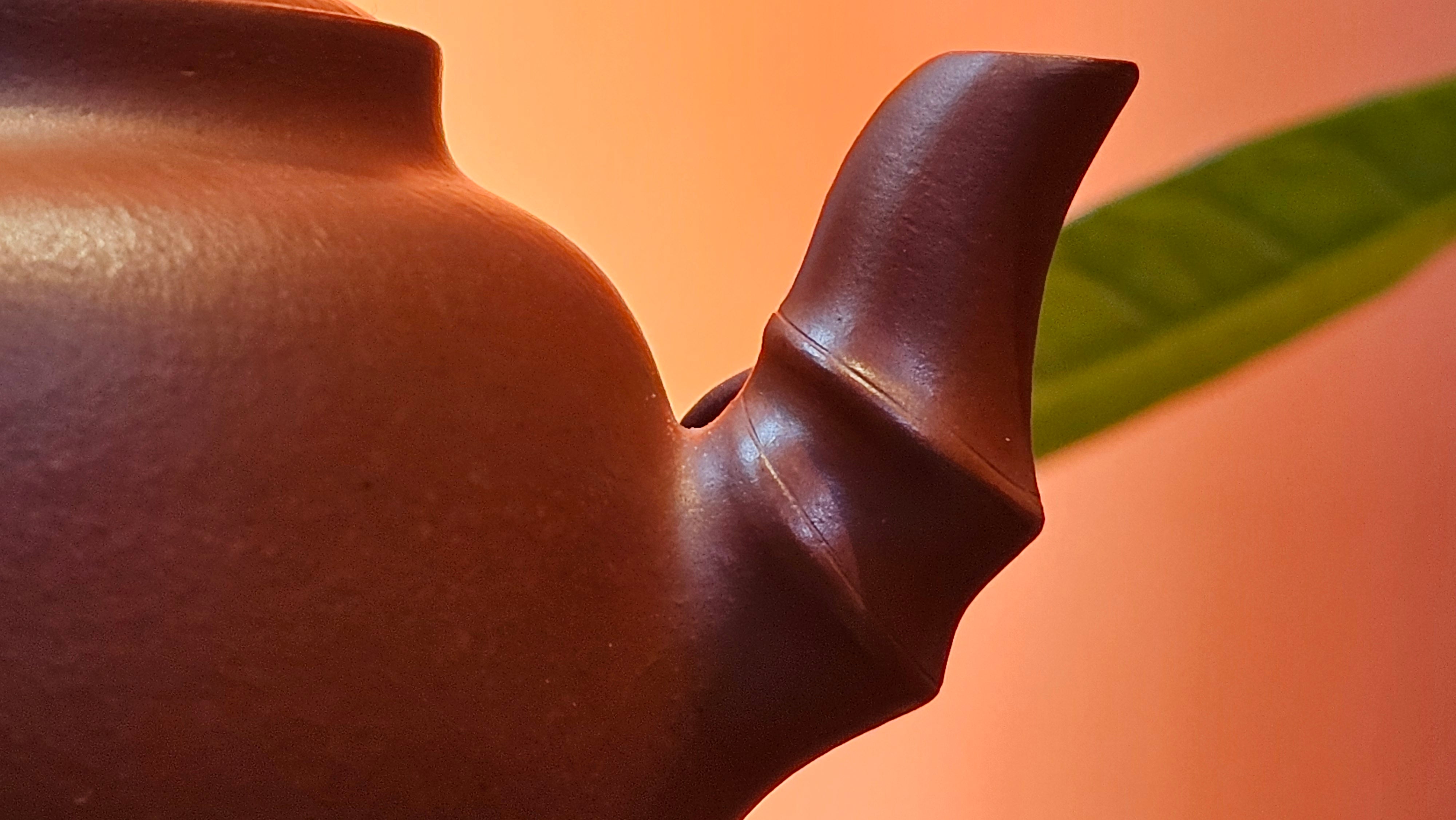 《高风亮节》"Gao Feng Liang Jie",  221.1ml, Ornate 花器! ~ Xiao Mei Yao Zhu Ni 小煤窑朱泥,  by Craftsman Shi Yun 石芸 ~ Congratulations!to Mr J.D.! 2213hrs 8th Oct 2025, Castle Pines! CO!