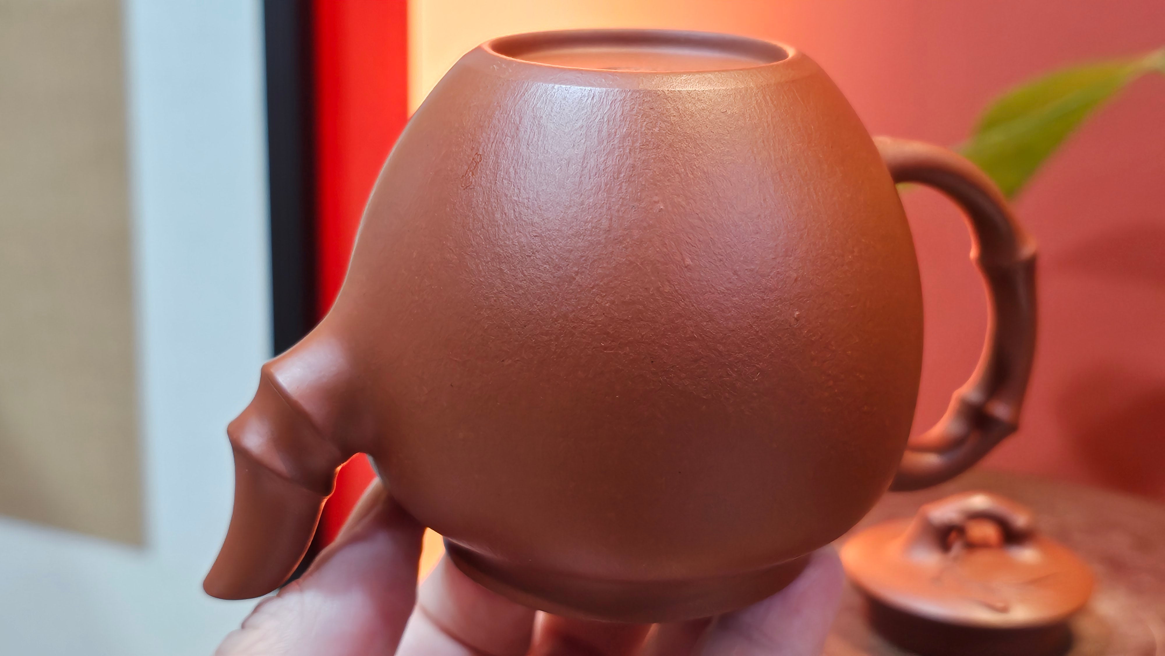 《高风亮节》"Gao Feng Liang Jie",  221.1ml, Ornate 花器! ~ Xiao Mei Yao Zhu Ni 小煤窑朱泥,  by Craftsman Shi Yun 石芸 ~ Congratulations!to Mr J.D.! 2213hrs 8th Oct 2025, Castle Pines! CO!