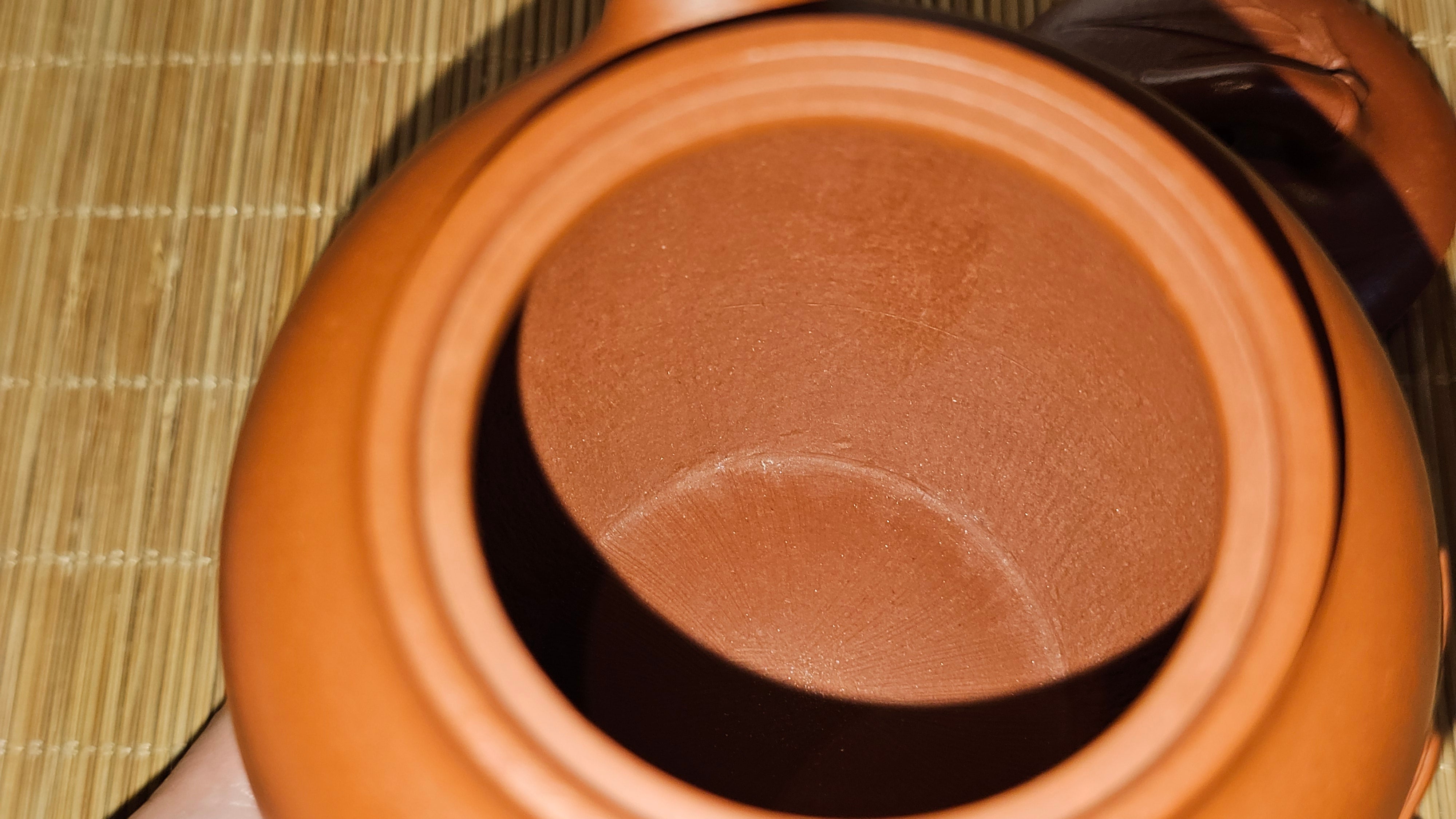 《高风亮节》"Gao Feng Liang Jie",  221.1ml, Ornate 花器! ~ Xiao Mei Yao Zhu Ni 小煤窑朱泥,  by Craftsman Shi Yun 石芸 ~ Congratulations!to Mr J.D.! 2213hrs 8th Oct 2025, Castle Pines! CO!