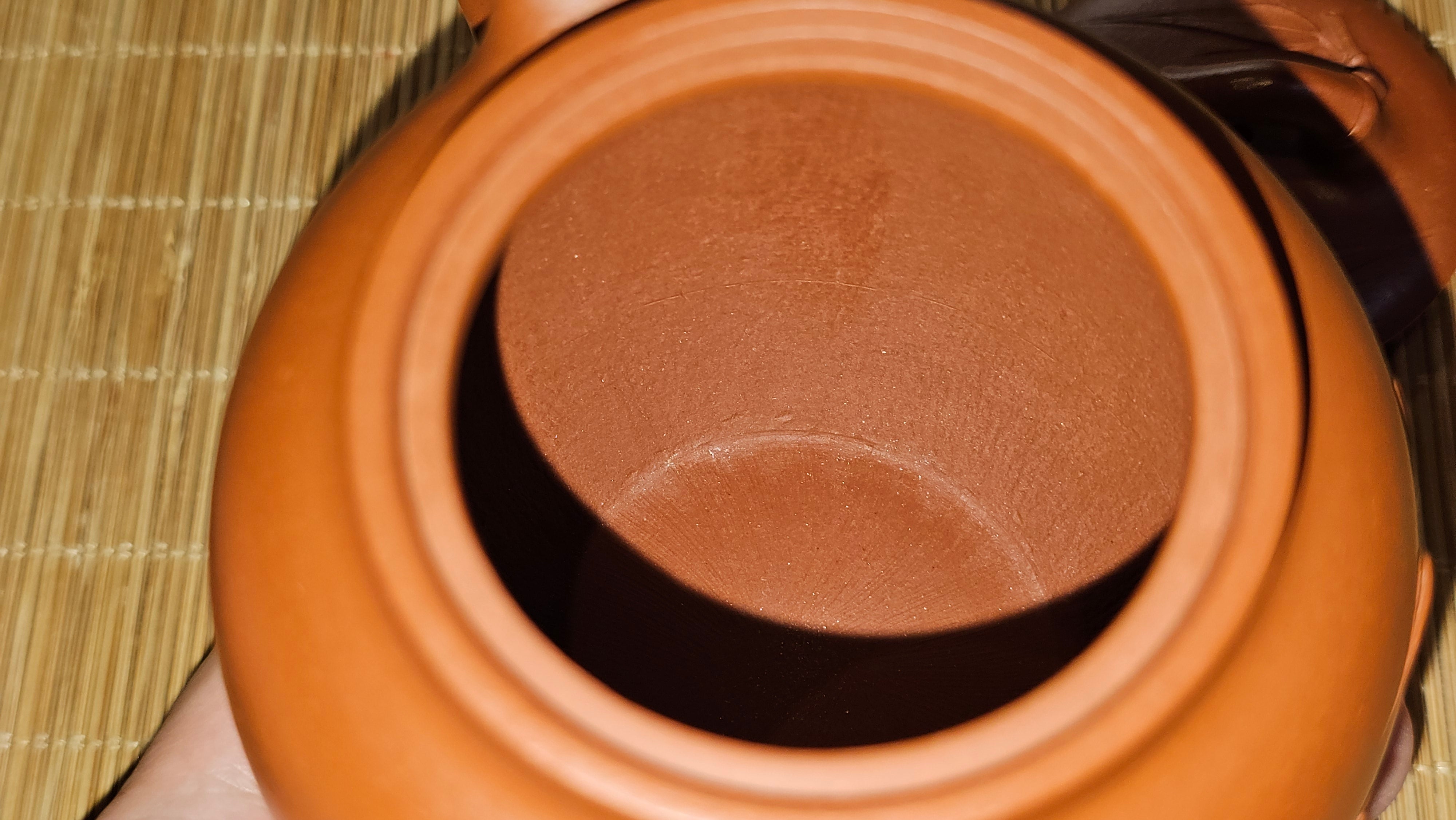 《高风亮节》"Gao Feng Liang Jie",  221.1ml, Ornate 花器! ~ Xiao Mei Yao Zhu Ni 小煤窑朱泥,  by Craftsman Shi Yun 石芸 ~ Congratulations!to Mr J.D.! 2213hrs 8th Oct 2025, Castle Pines! CO!