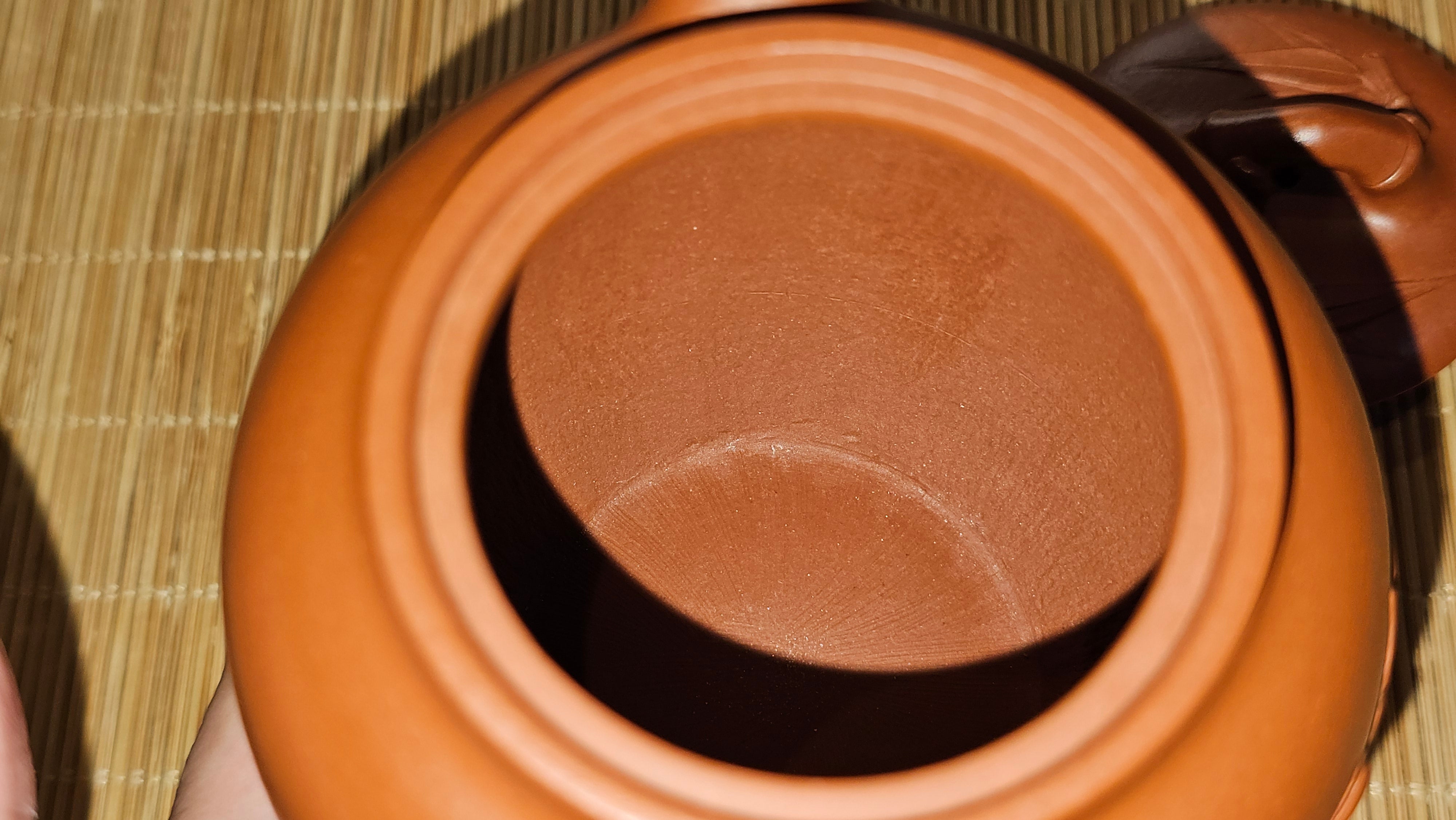 《高风亮节》"Gao Feng Liang Jie",  221.1ml, Ornate 花器! ~ Xiao Mei Yao Zhu Ni 小煤窑朱泥,  by Craftsman Shi Yun 石芸 ~ Congratulations!to Mr J.D.! 2213hrs 8th Oct 2025, Castle Pines! CO!