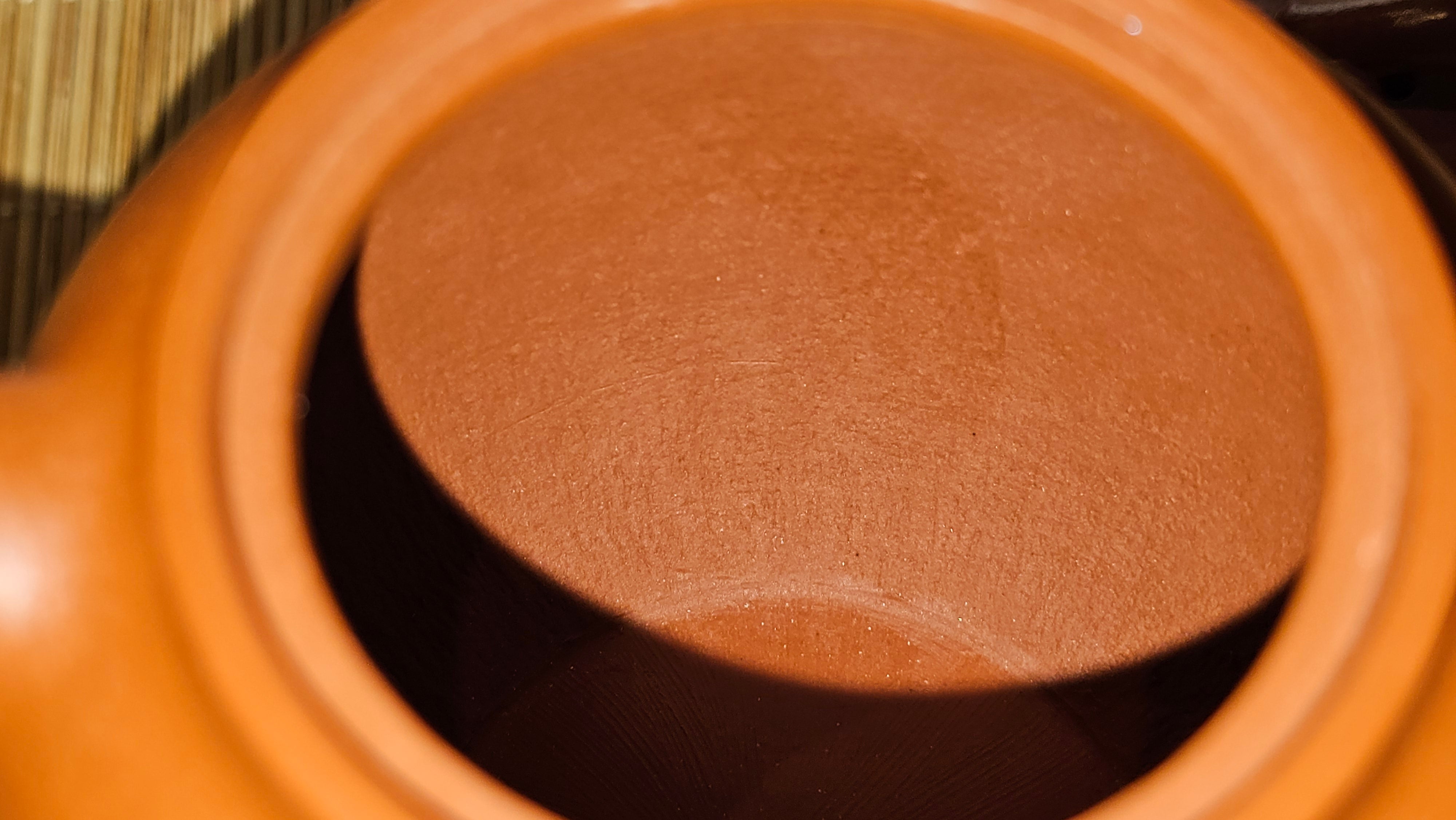 《高风亮节》"Gao Feng Liang Jie",  221.1ml, Ornate 花器! ~ Xiao Mei Yao Zhu Ni 小煤窑朱泥,  by Craftsman Shi Yun 石芸 ~ Congratulations!to Mr J.D.! 2213hrs 8th Oct 2025, Castle Pines! CO!