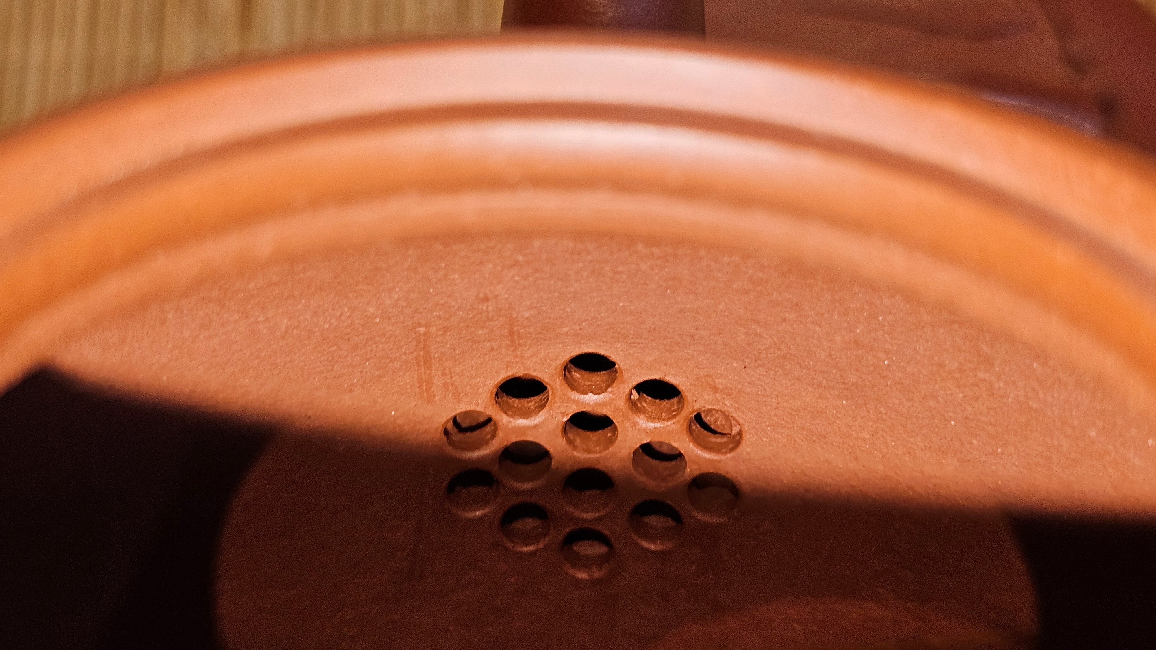 《高风亮节》"Gao Feng Liang Jie",  221.1ml, Ornate 花器! ~ Xiao Mei Yao Zhu Ni 小煤窑朱泥,  by Craftsman Shi Yun 石芸 ~ Congratulations!to Mr J.D.! 2213hrs 8th Oct 2025, Castle Pines! CO!