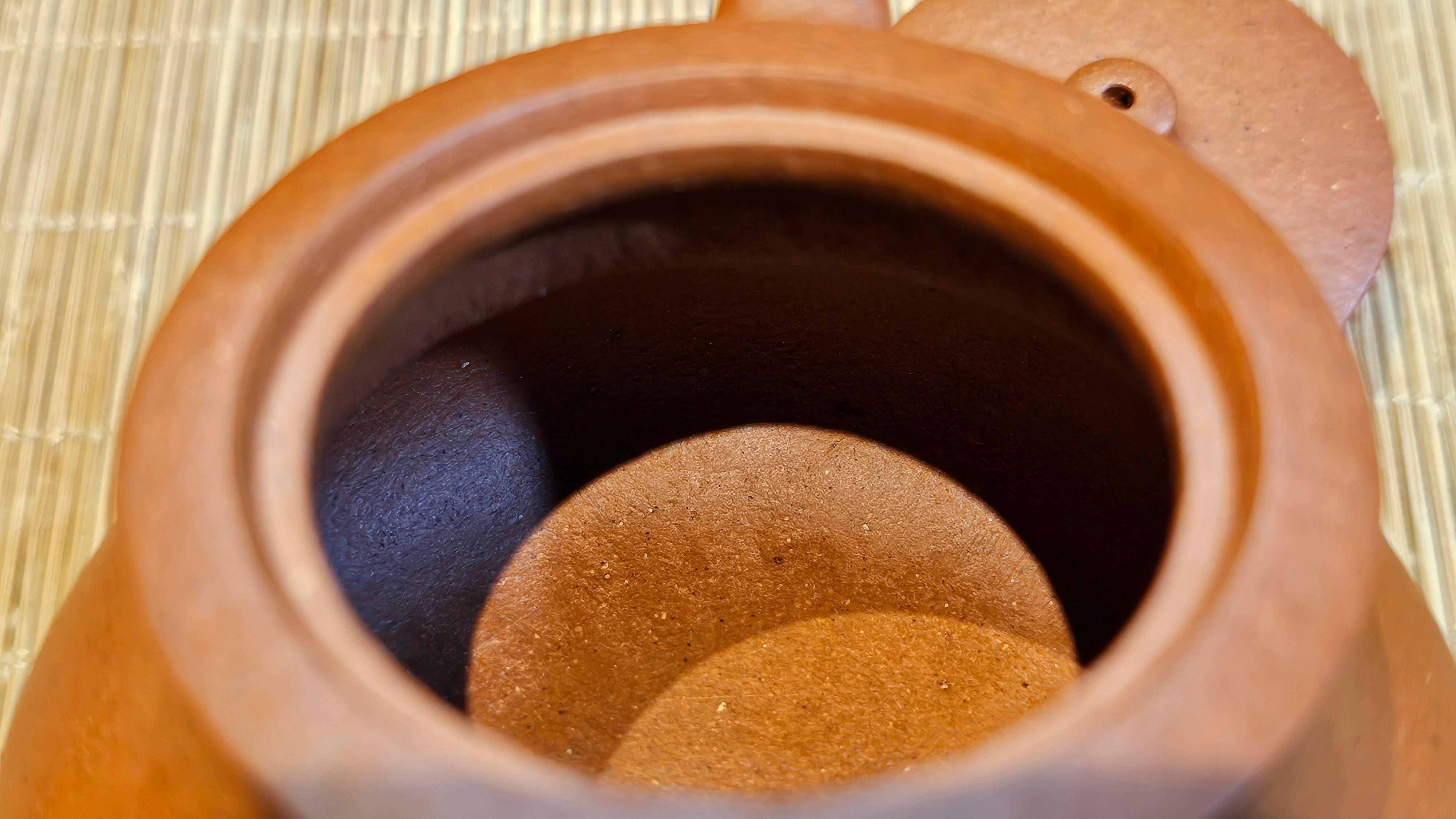 Le Rong 乐荣, 121.2ml, rare Zhu Sha 朱砂 (highest granularity form of ZhuNi), by Craftsman Gu Xiao Ming 顾小明 ~!Congratulations to Mr E.W.! 1237hrs 7th Oct 2025, Berkeley, CA!