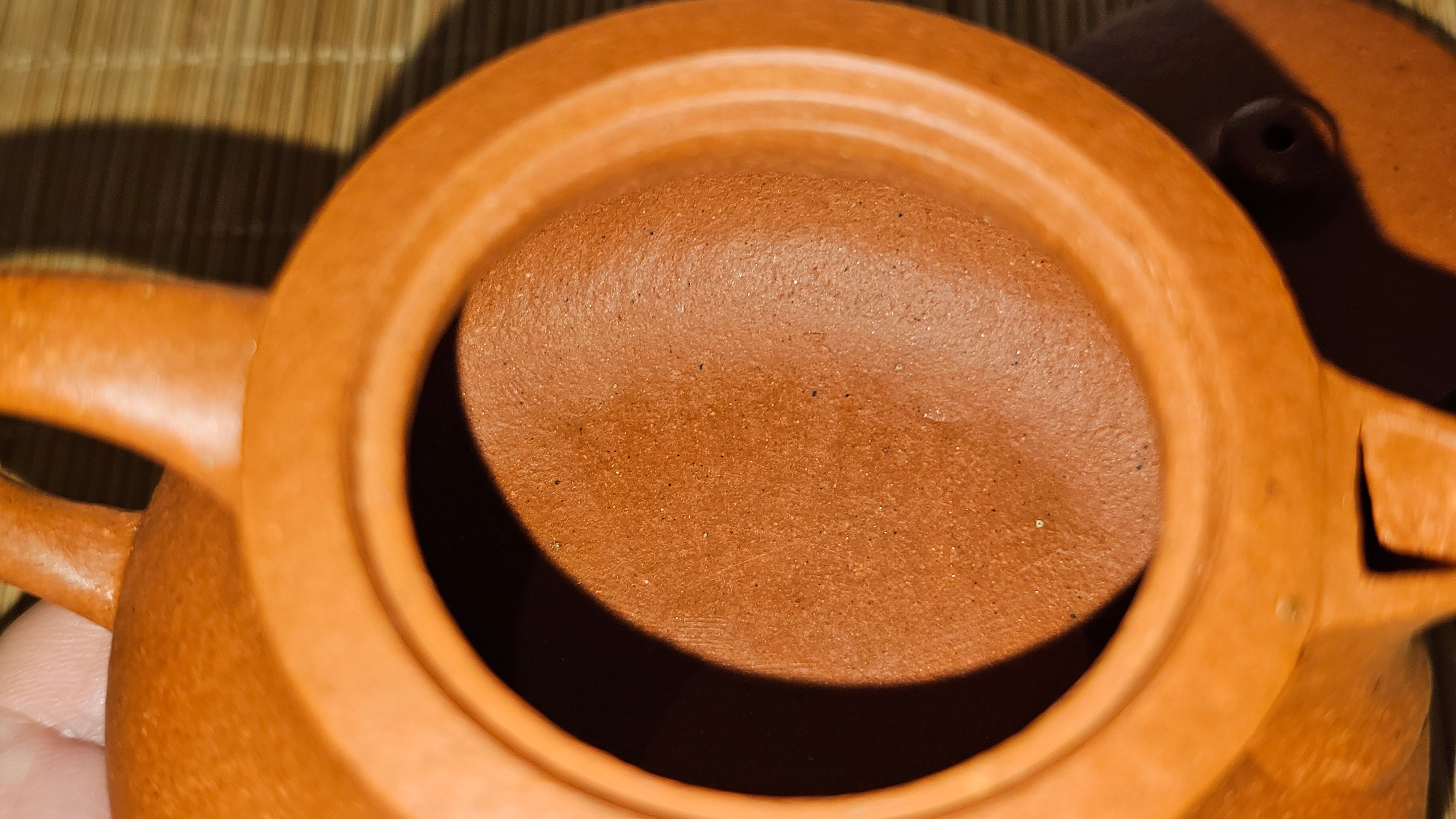 Le Rong 乐荣, 121.2ml, rare Zhu Sha 朱砂 (highest granularity form of ZhuNi), by Craftsman Gu Xiao Ming 顾小明 ~!Congratulations to Mr E.W.! 1237hrs 7th Oct 2025, Berkeley, CA!